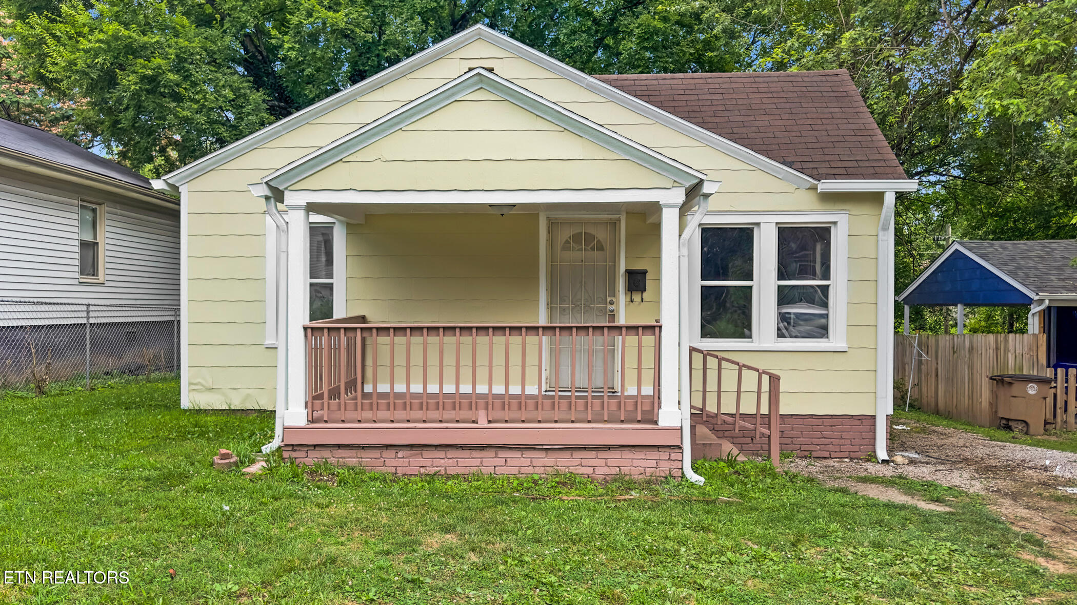 2228 Lawson Avenue Knoxville TN 37917