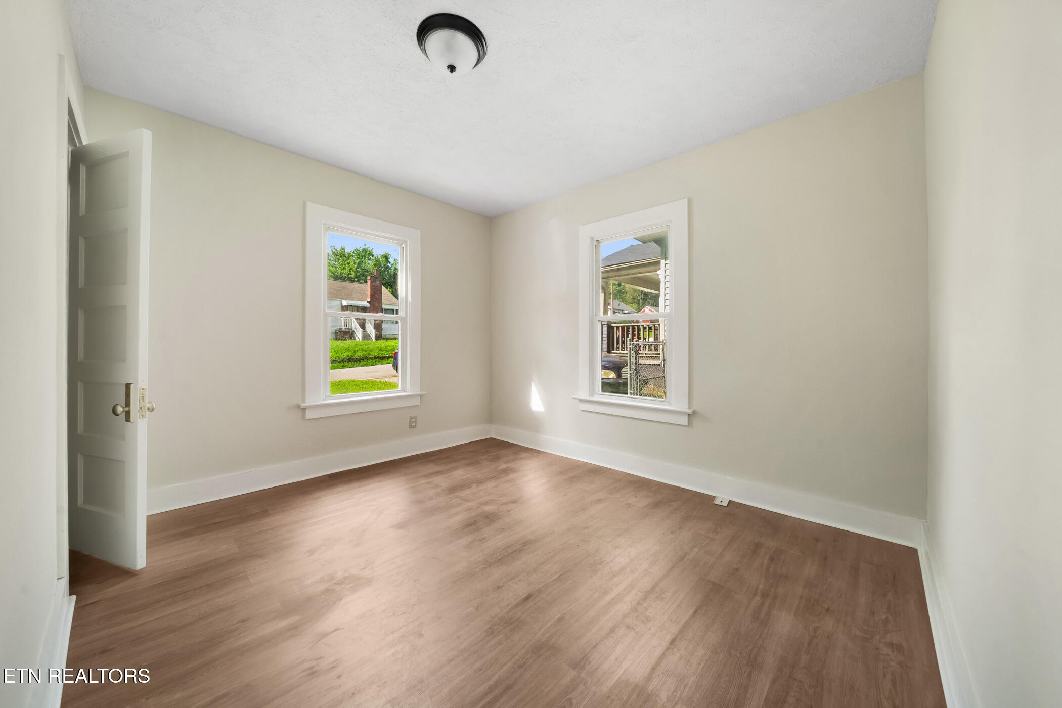 2228 Lawson Avenue Knoxville TN 37917