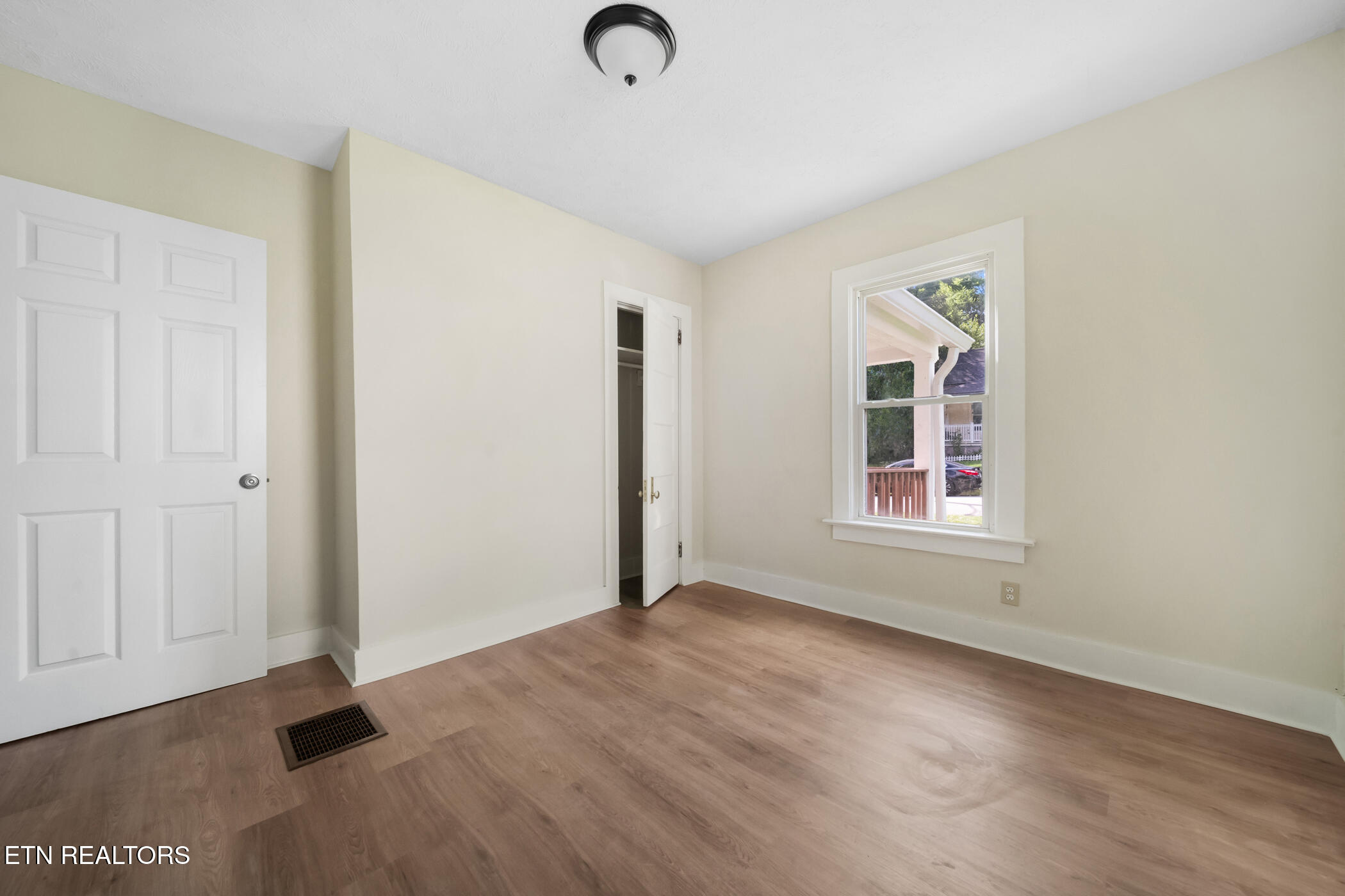 2228 Lawson Avenue Knoxville TN 37917