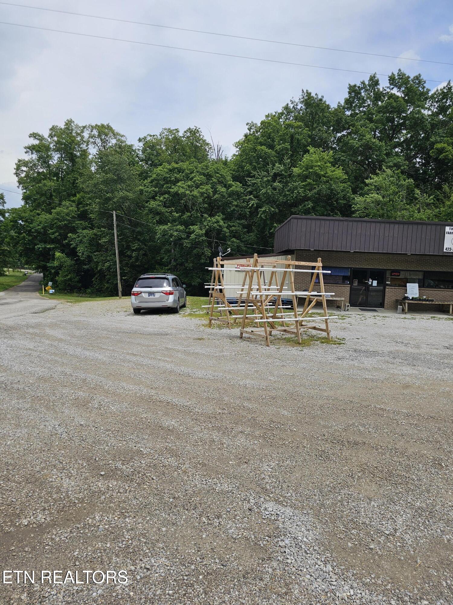 Winfield TN 37892