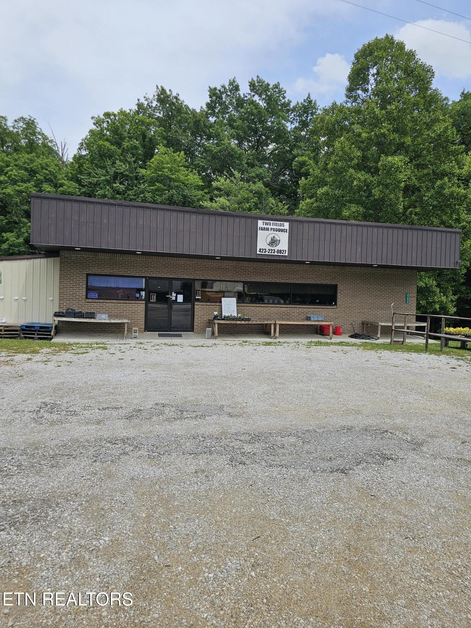 Winfield TN 37892