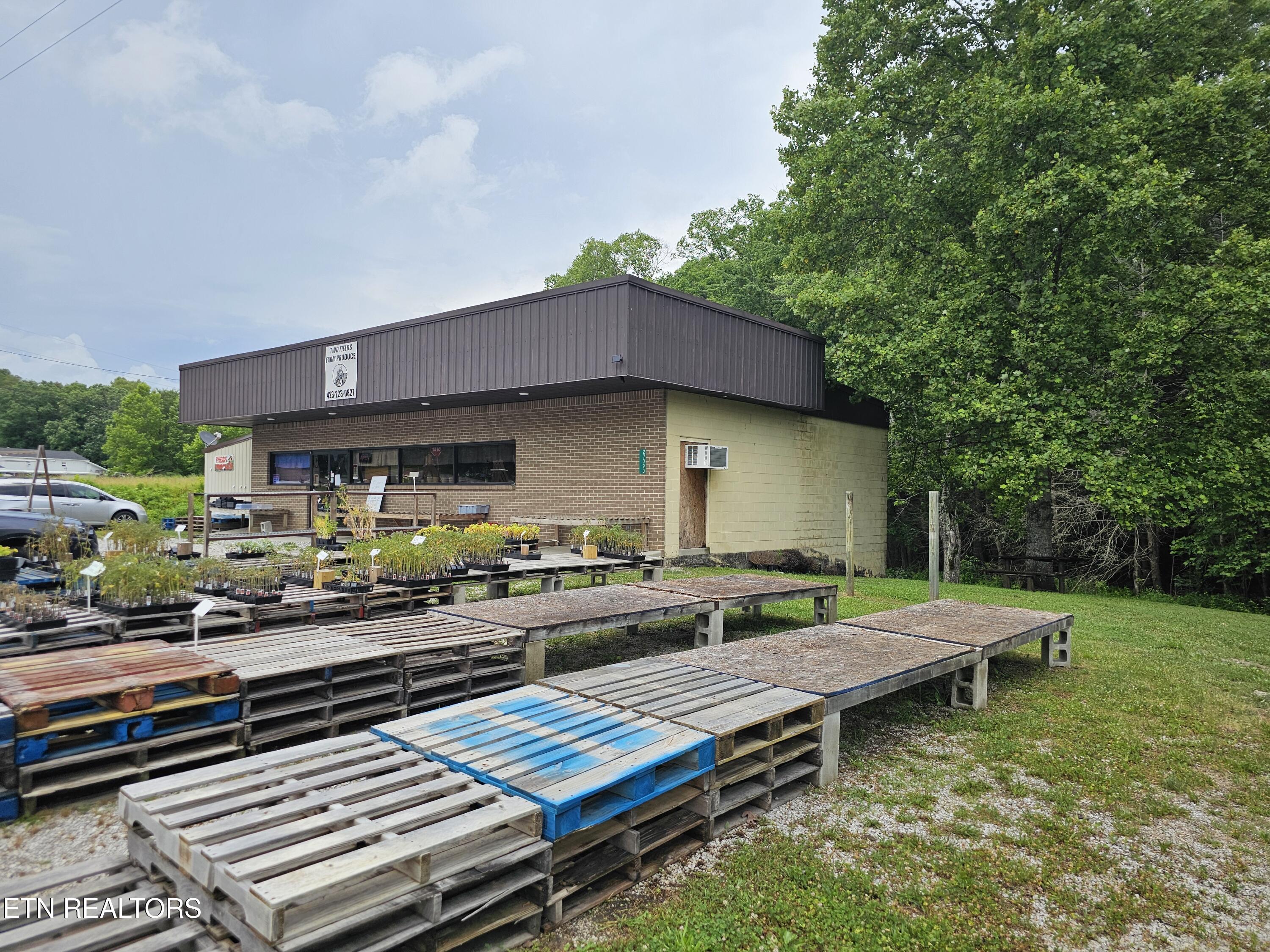 Winfield TN 37892