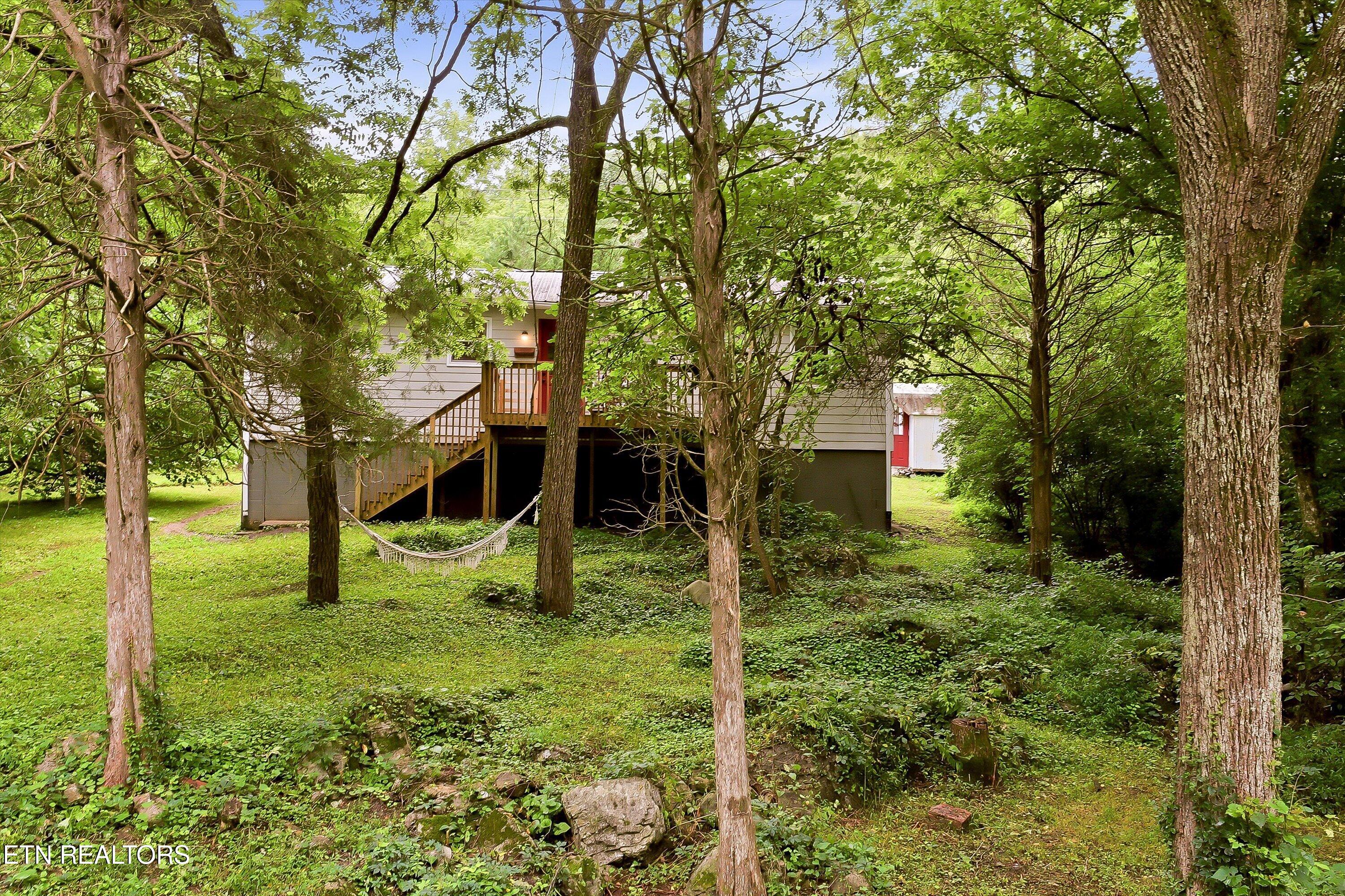 1220 W Highway 25-70 Dandridge TN 37725