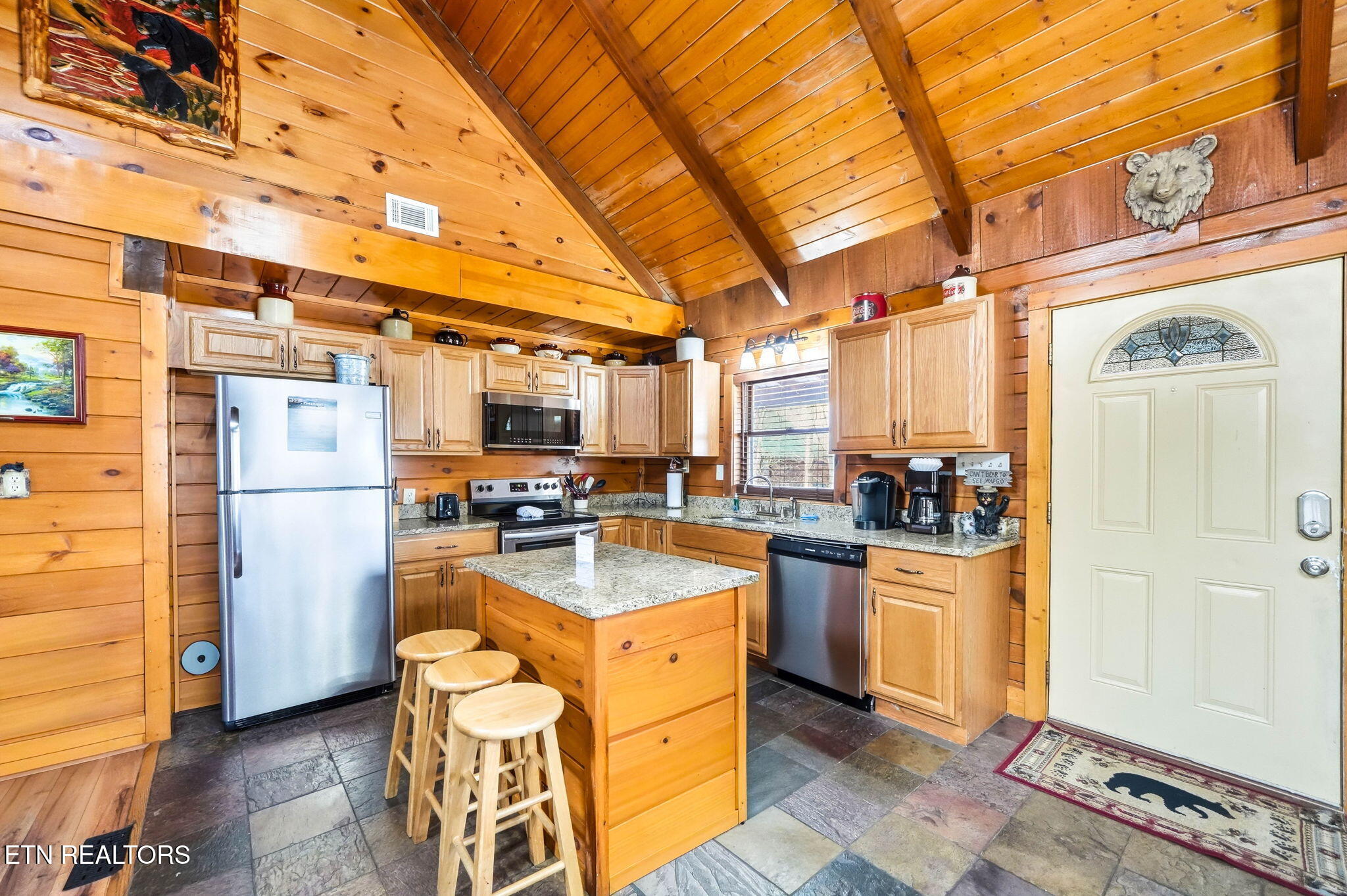 3529 Peggy Lane Pigeon Forge TN 37863