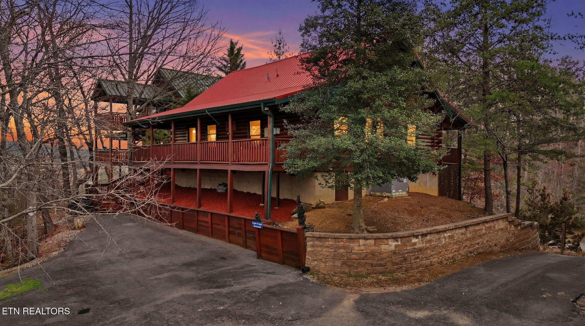 3529 Peggy Lane Pigeon Forge TN 37863