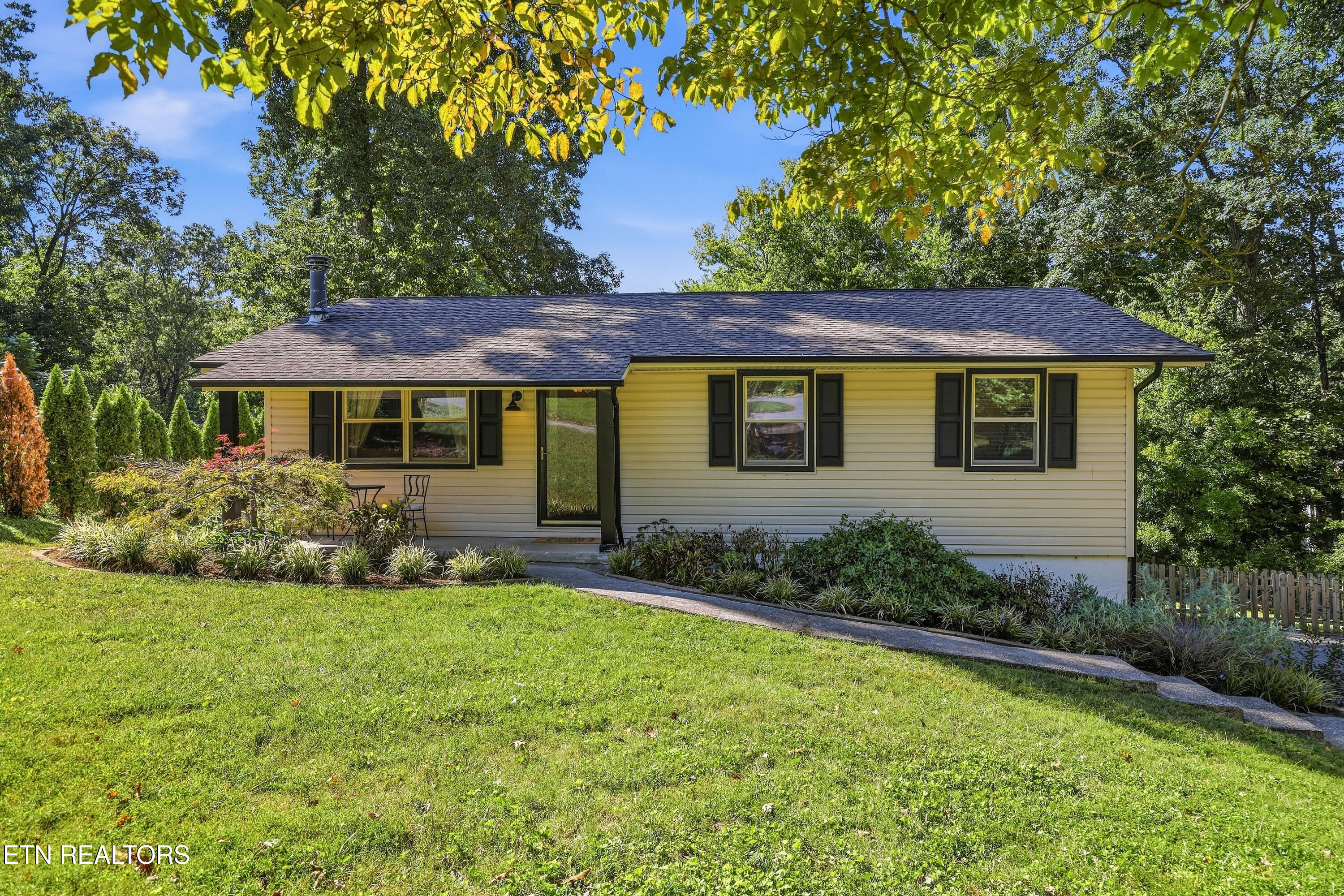 1403 Northshire Lane Knoxville TN 37922