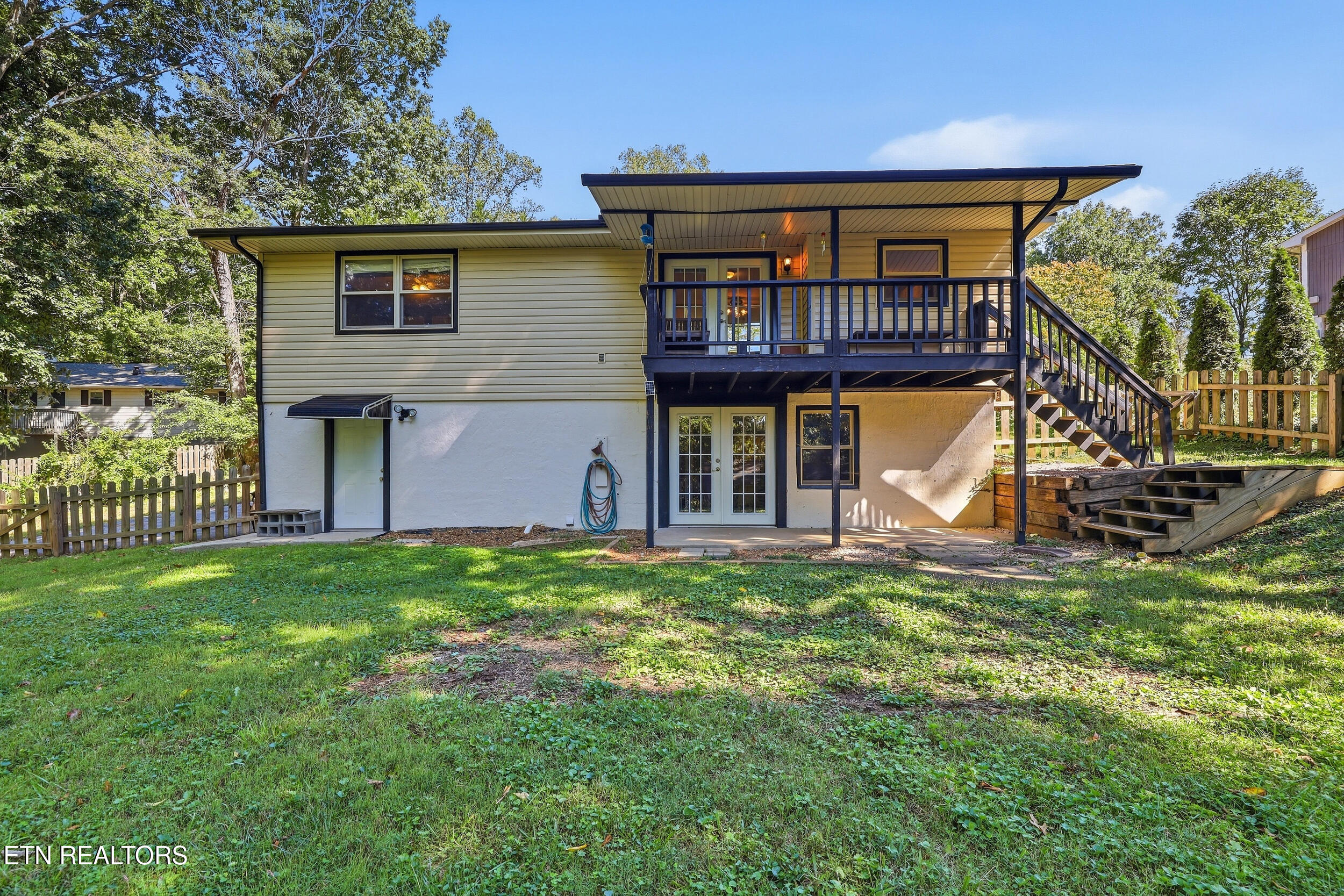 1403 Northshire Lane Knoxville TN 37922