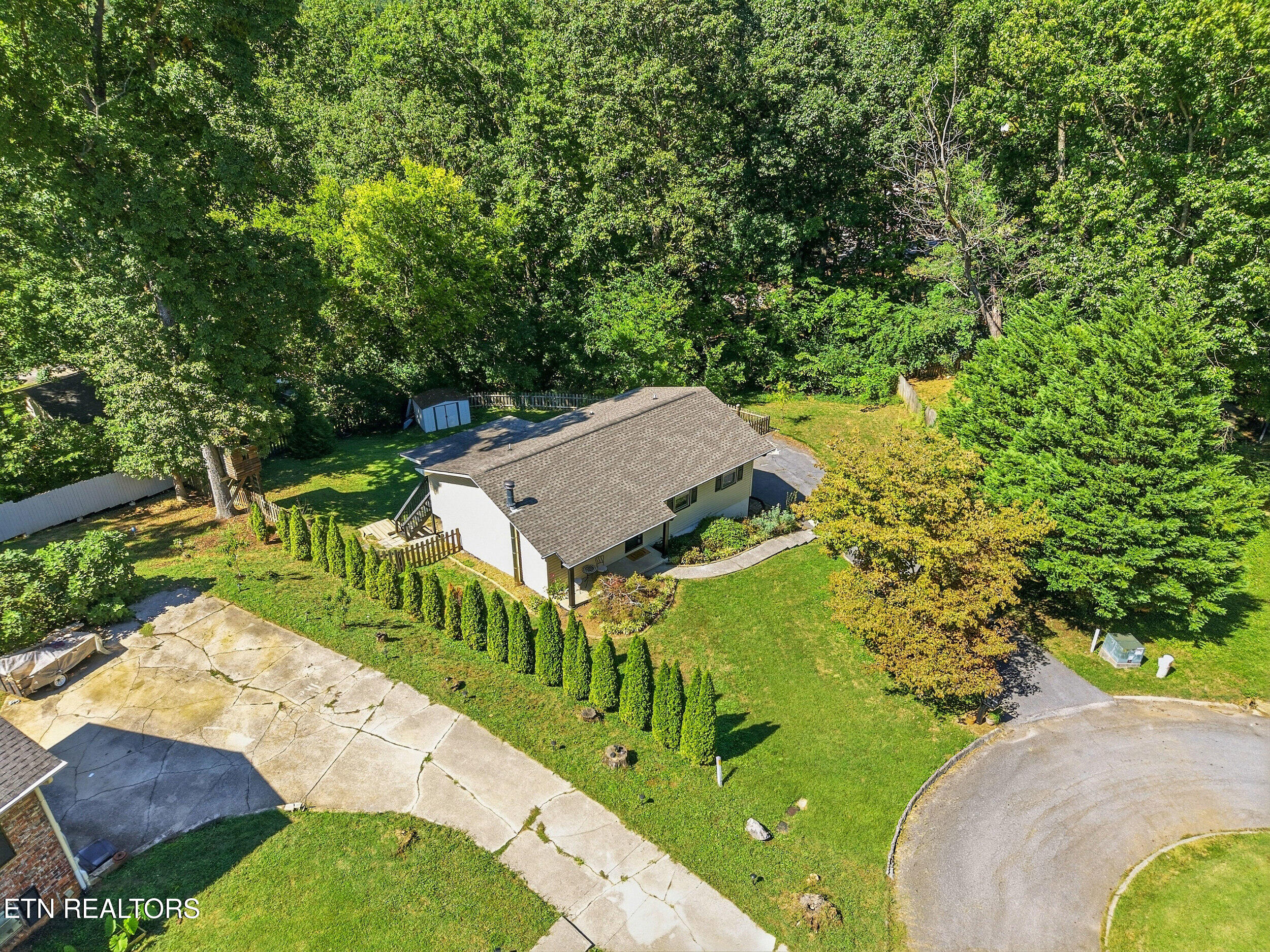 1403 Northshire Lane Knoxville TN 37922