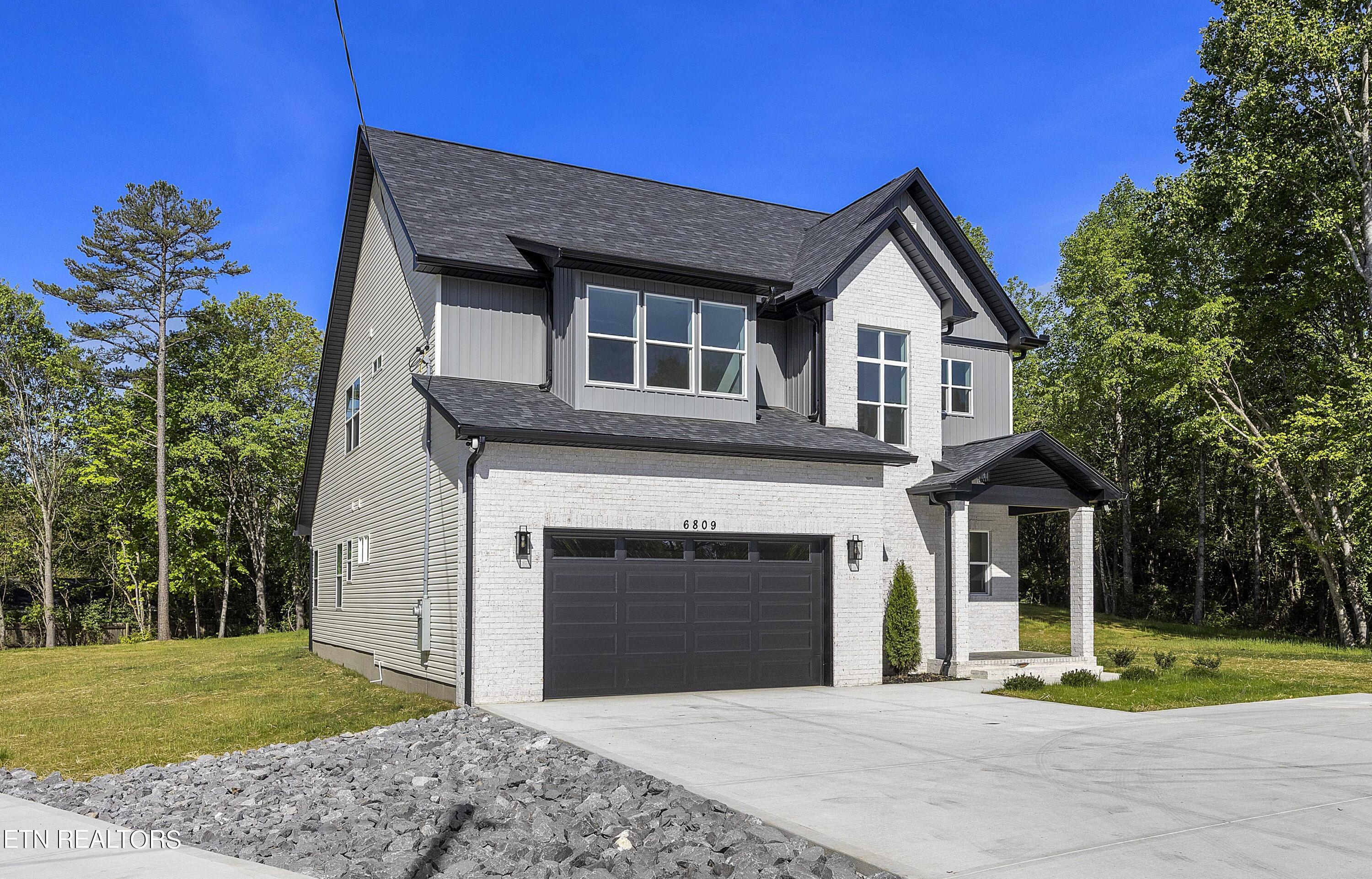 6809 NW Cavalier Drive Knoxville TN 37921