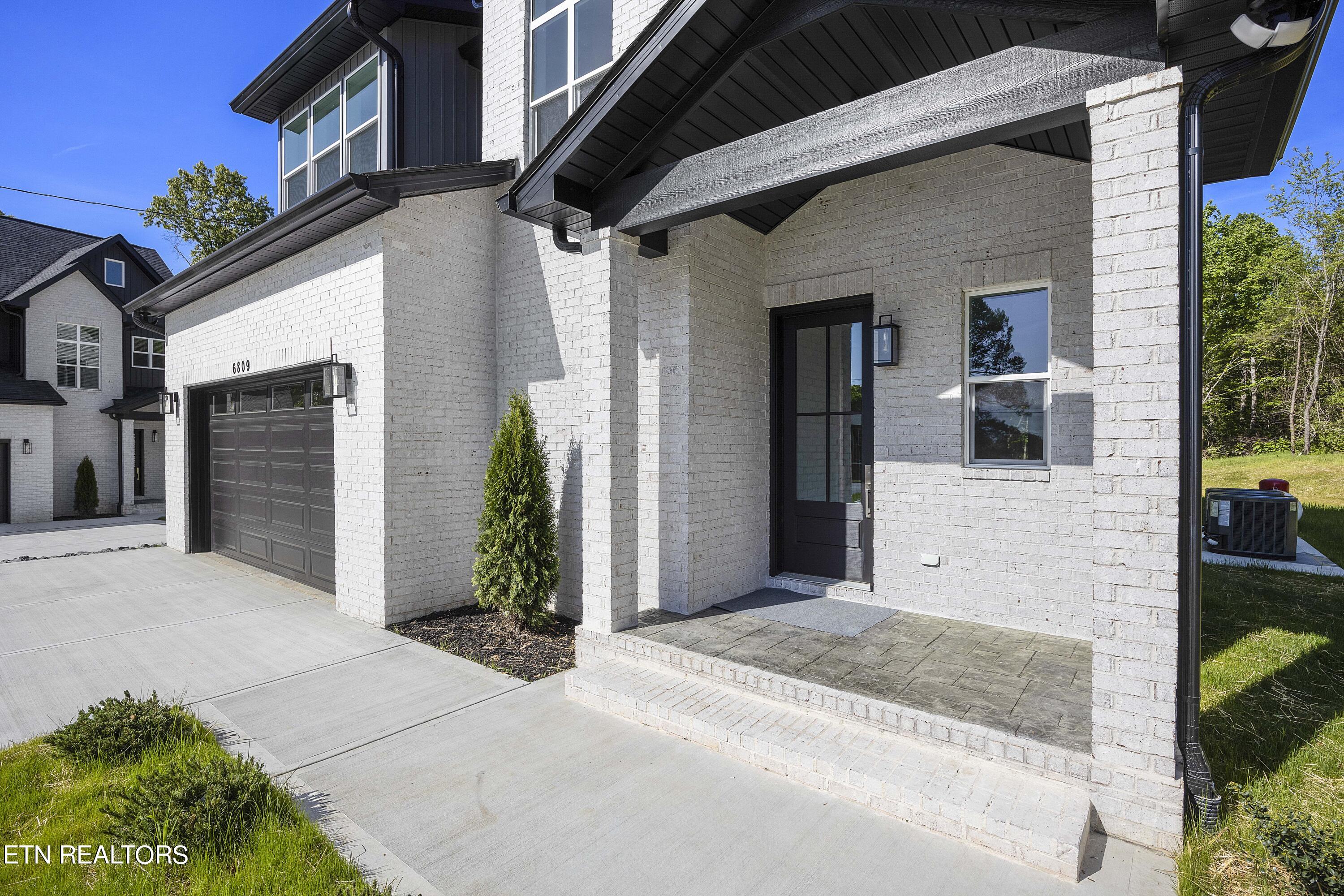 6809 NW Cavalier Drive Knoxville TN 37921