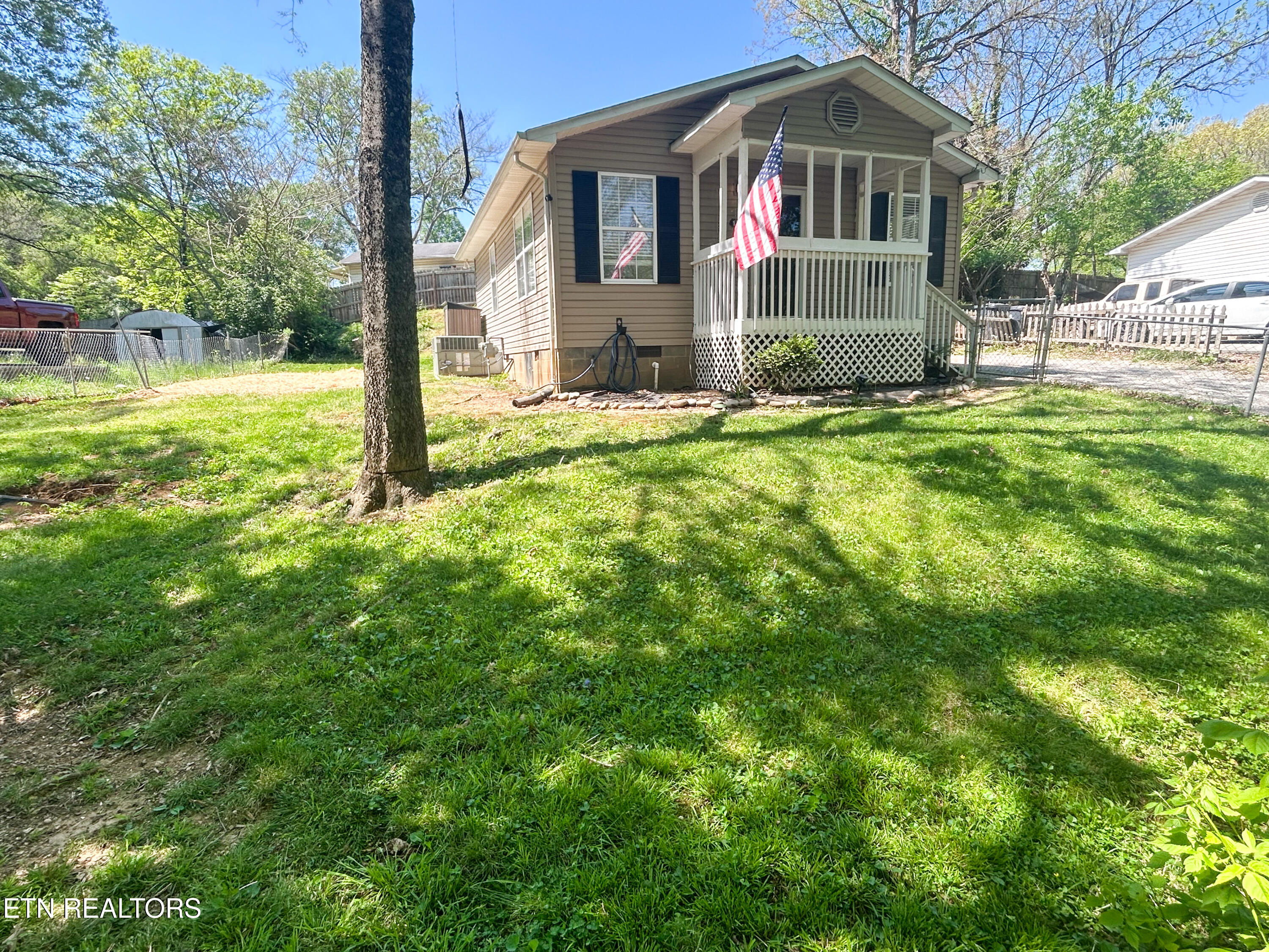 1515 Robert Huff Lane Knoxville TN 37914