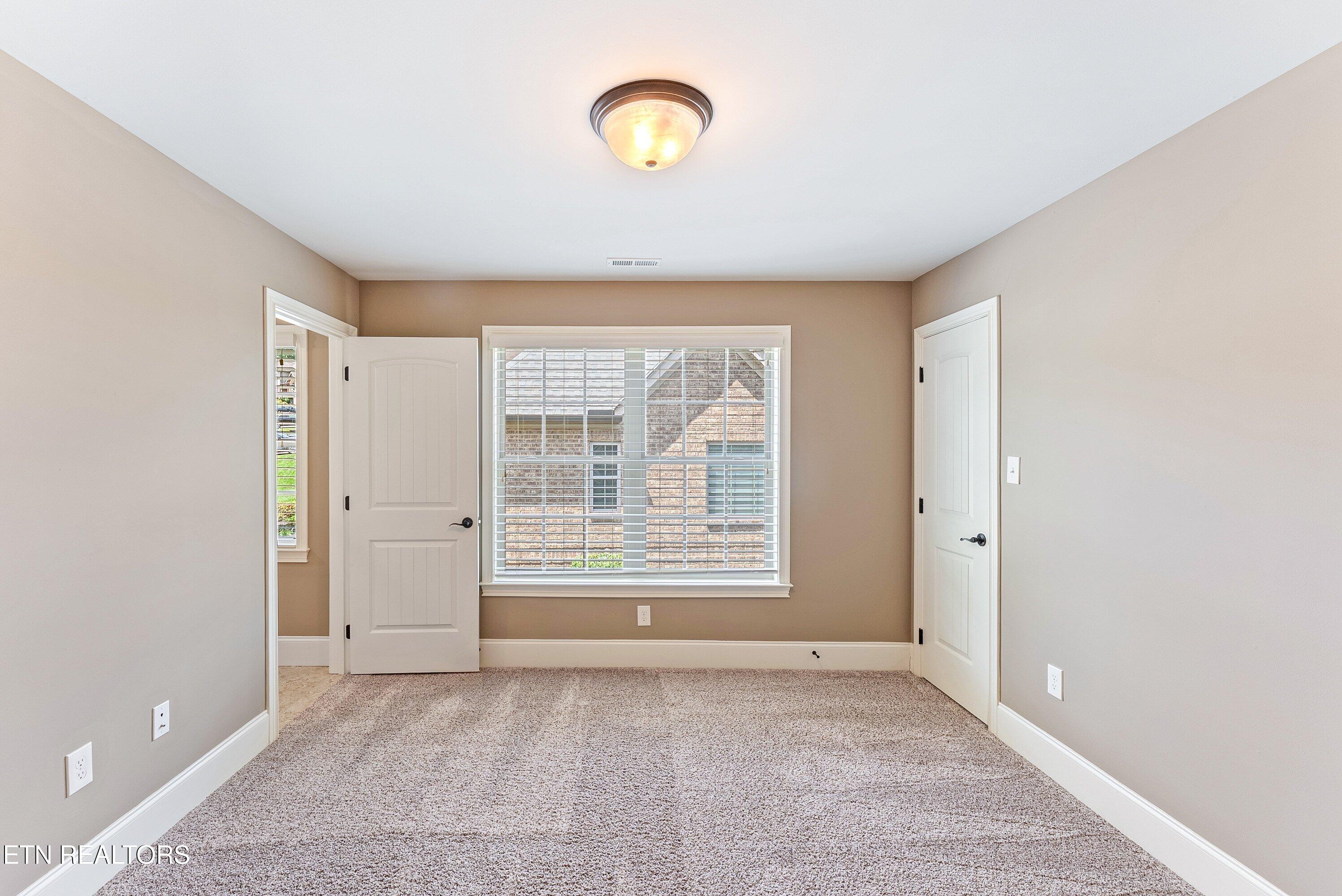 644 Blowing Rock Lane Knoxville TN 37922