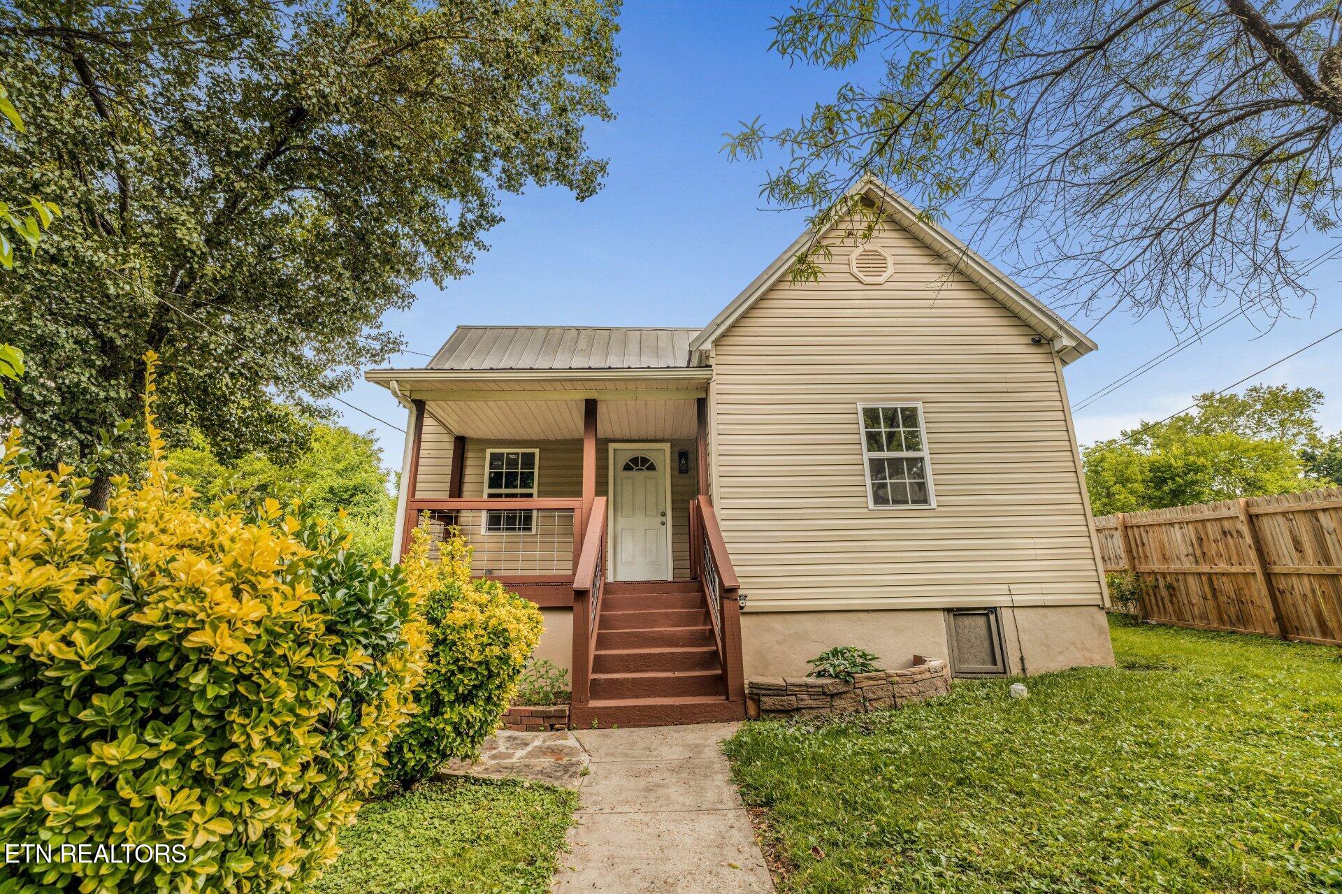 406 SW Mayfield Avenue Knoxville TN 37920