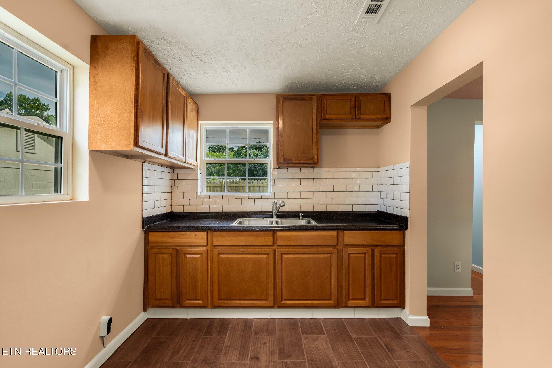 406 SW Mayfield Avenue Knoxville TN 37920