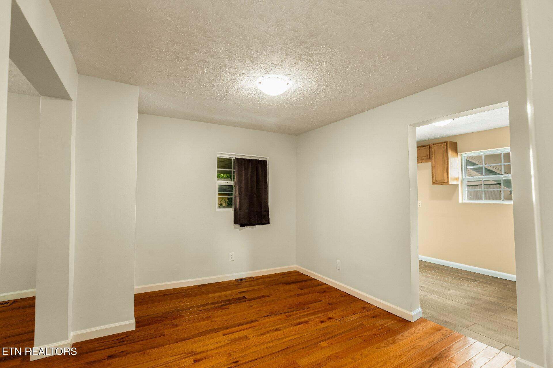 406 SW Mayfield Avenue Knoxville TN 37920