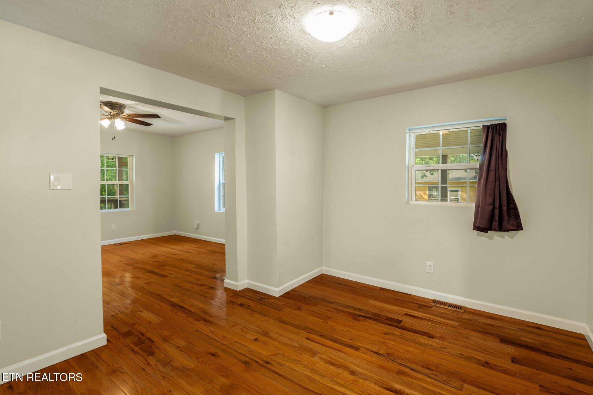 406 SW Mayfield Avenue Knoxville TN 37920