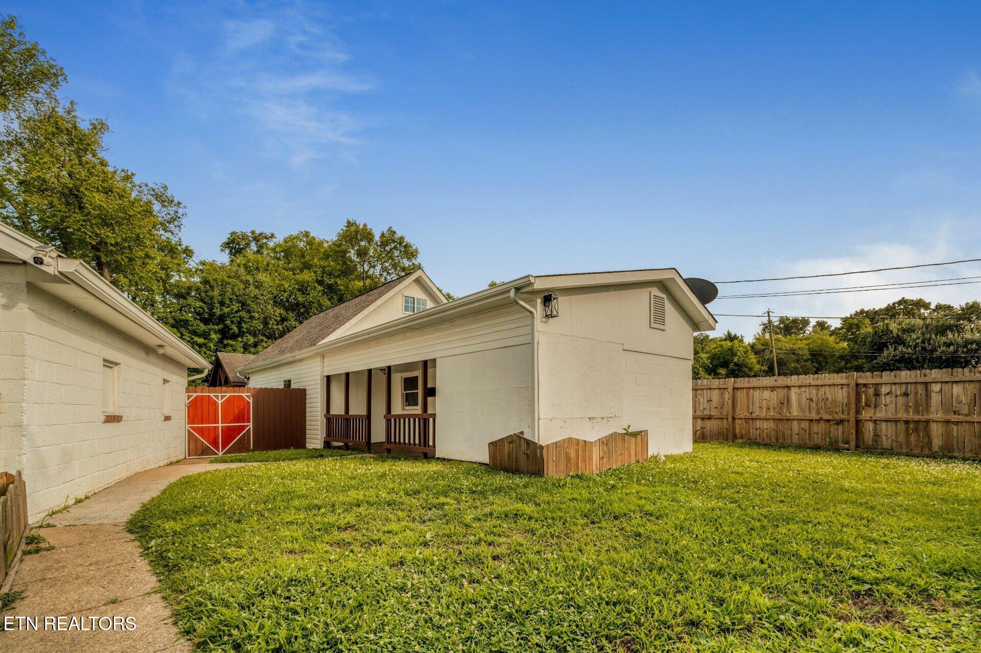 406 SW Mayfield Avenue Knoxville TN 37920