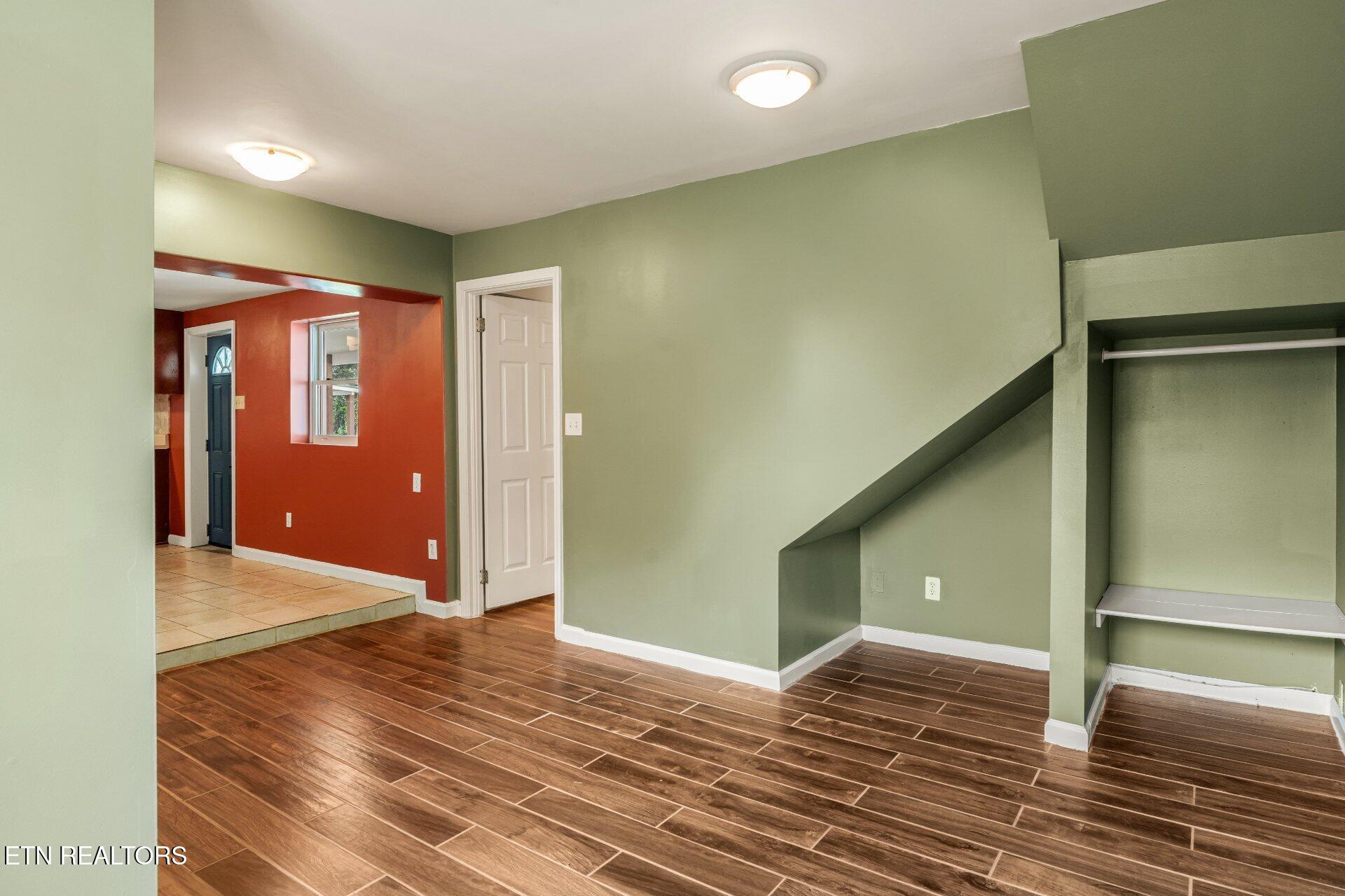 406 SW Mayfield Avenue Knoxville TN 37920