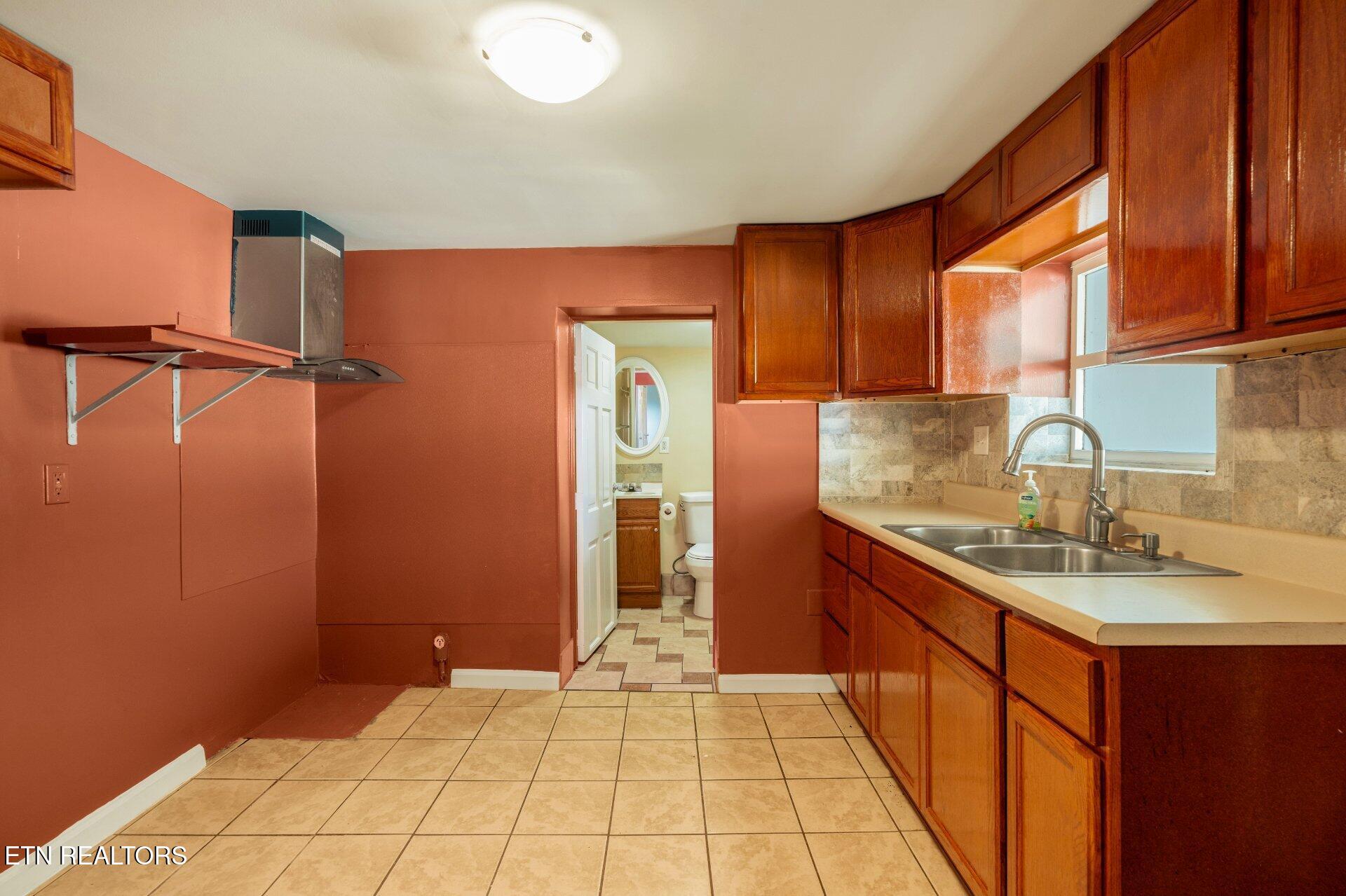 406 SW Mayfield Avenue Knoxville TN 37920