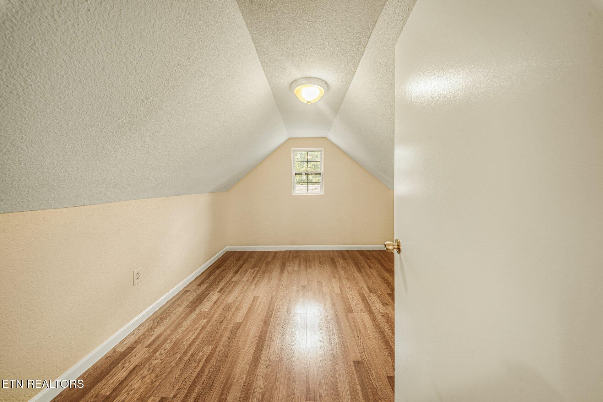 406 SW Mayfield Avenue Knoxville TN 37920
