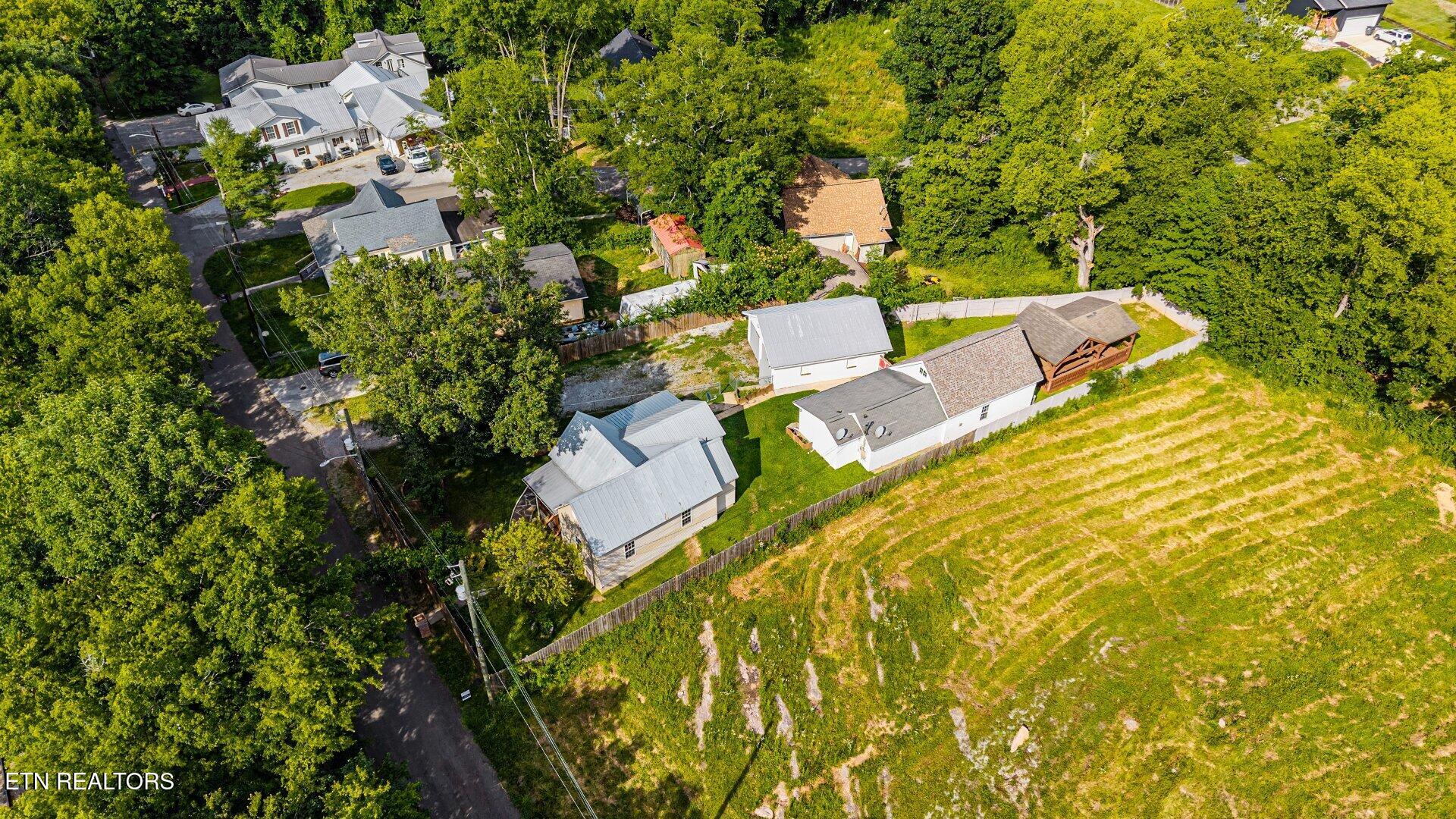 406 SW Mayfield Avenue Knoxville TN 37920