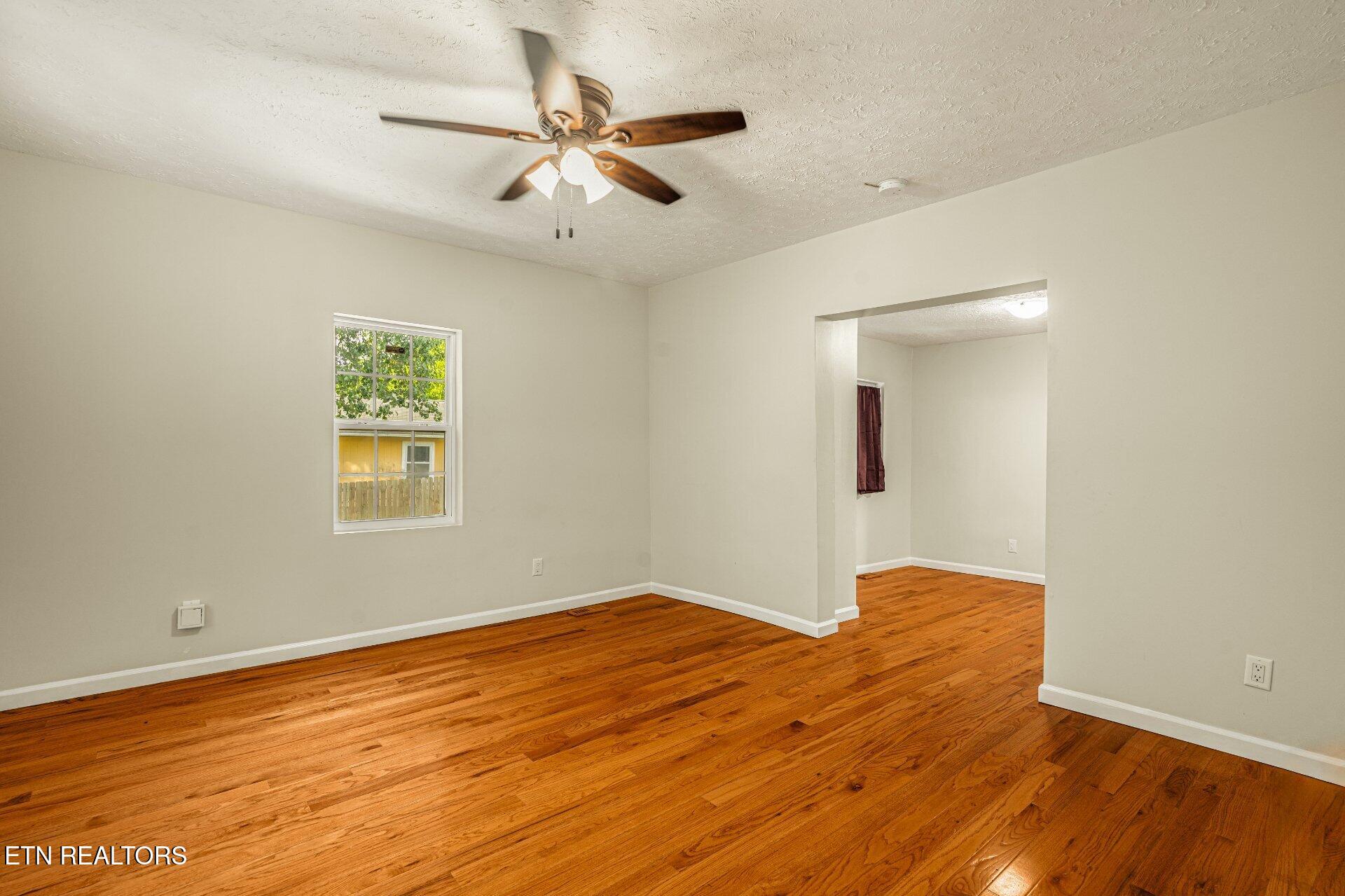 406 SW Mayfield Avenue Knoxville TN 37920