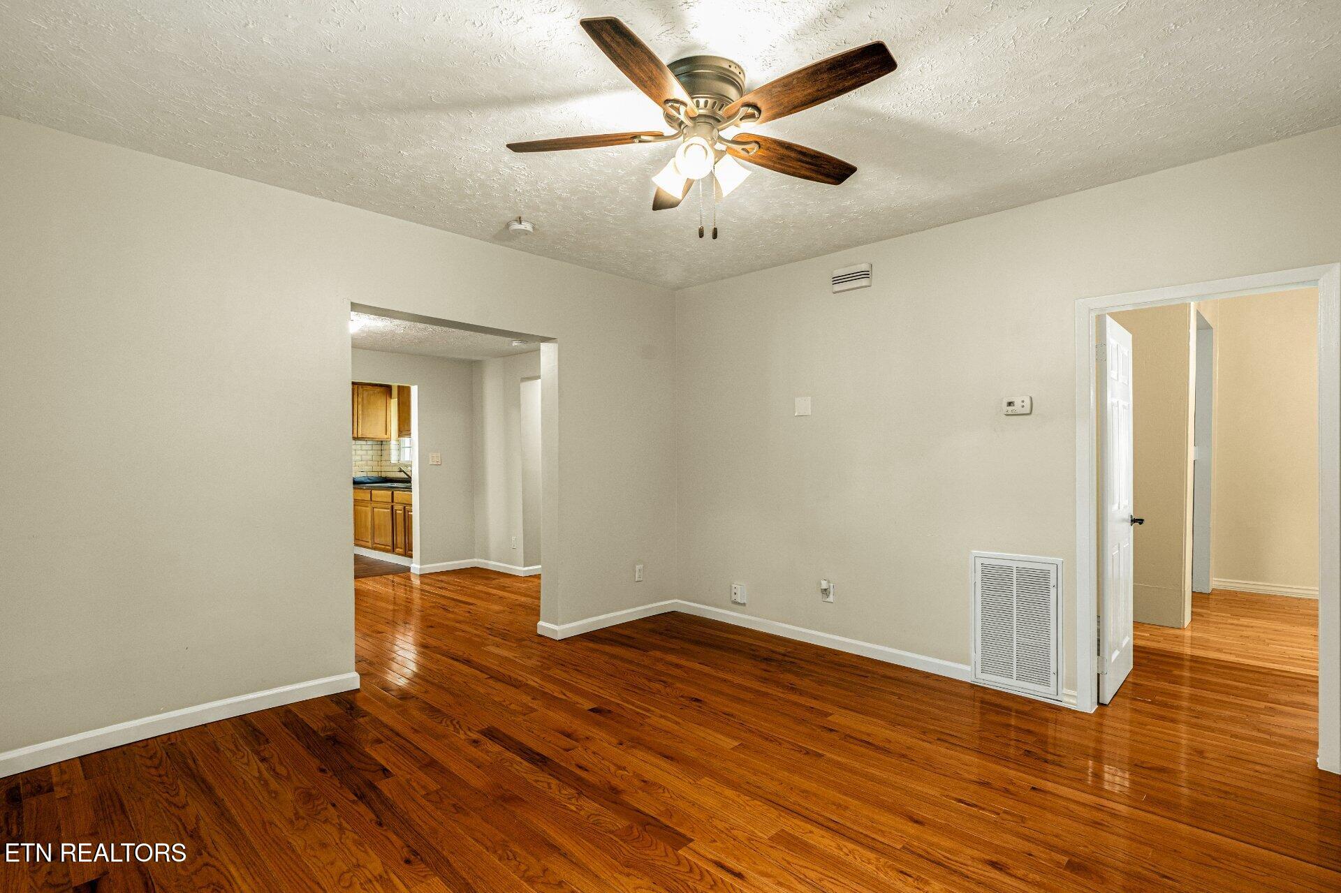 406 SW Mayfield Avenue Knoxville TN 37920