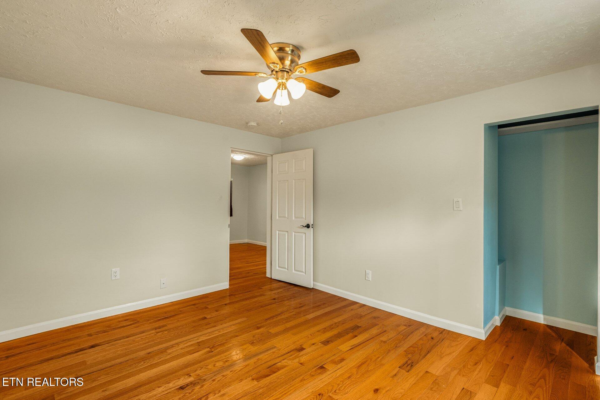 406 SW Mayfield Avenue Knoxville TN 37920
