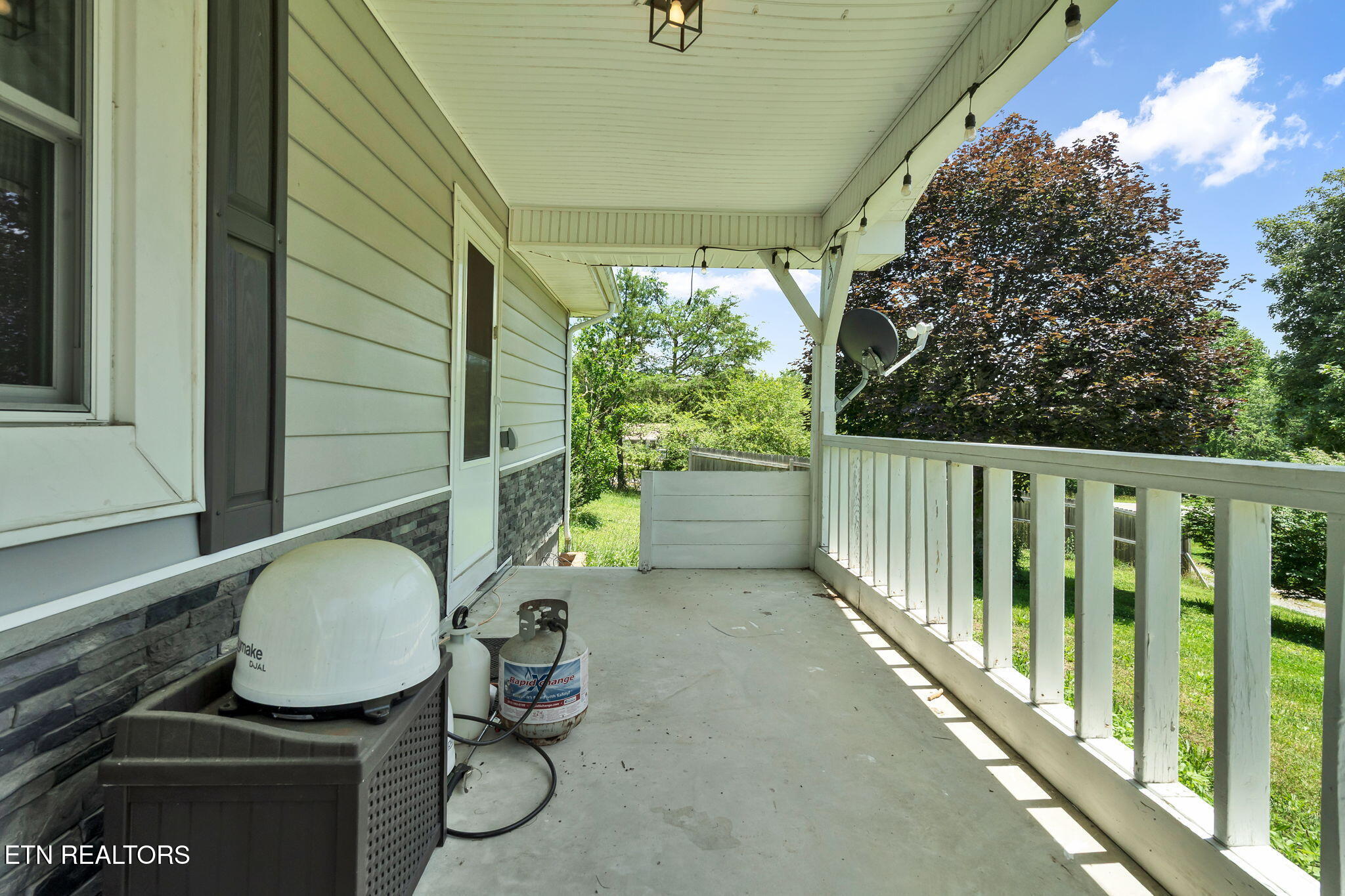 10780 Tennessee 68 Grandview TN 37337