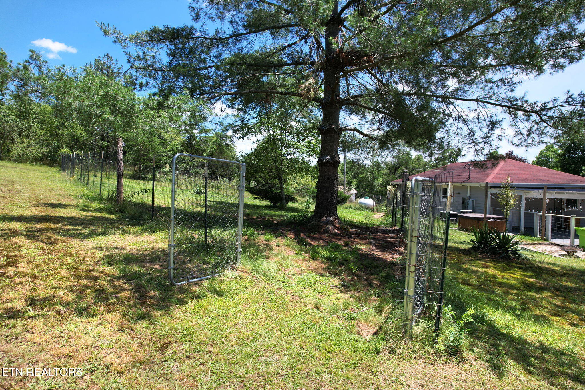 10780 Tennessee 68 Grandview TN 37337