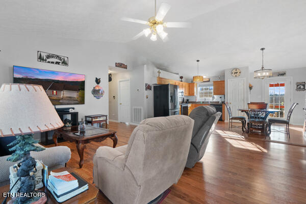 5110 Morganton Road Greenback TN 37742
