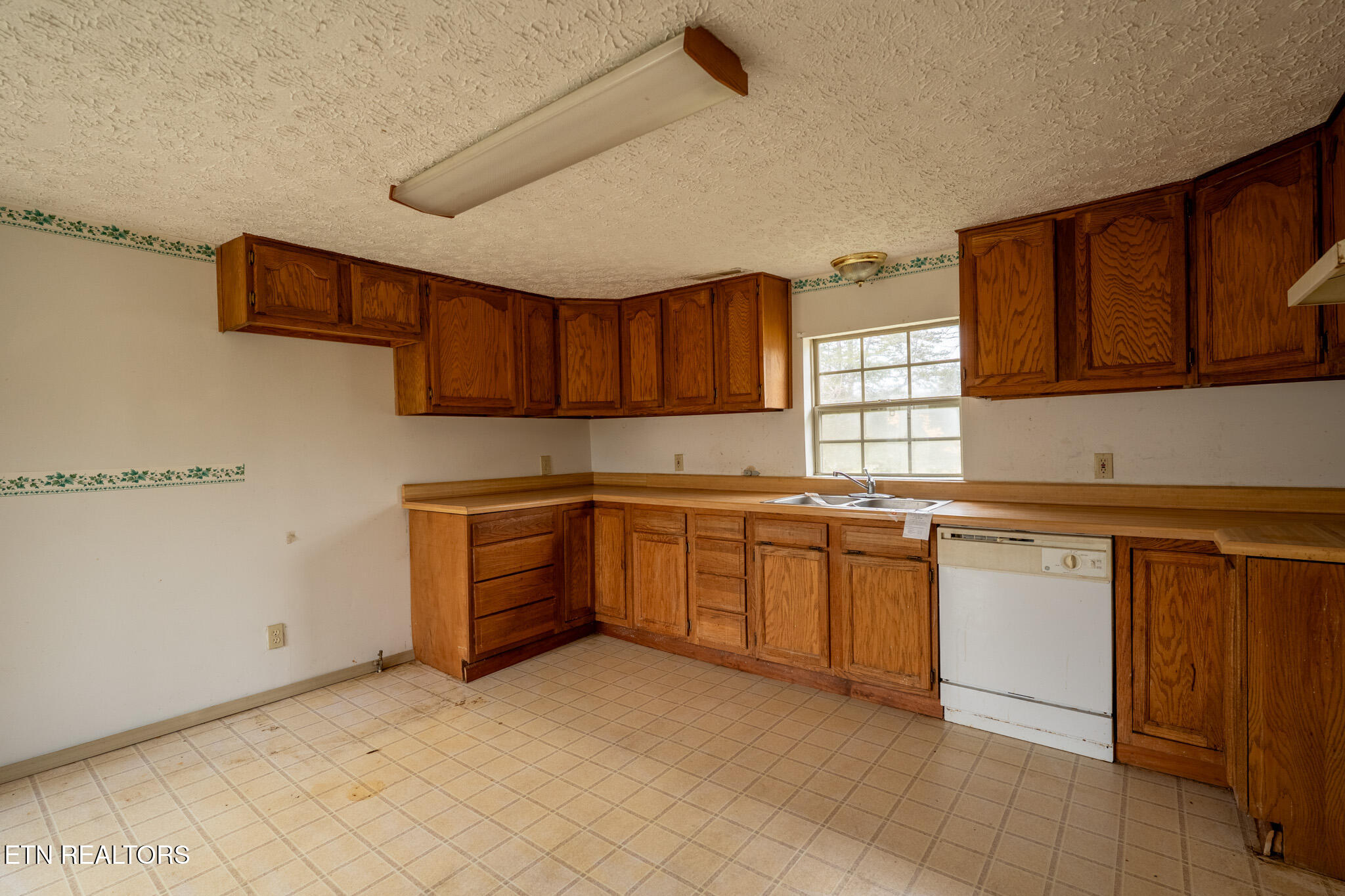 7011 Shell Lane Knoxville TN 37918