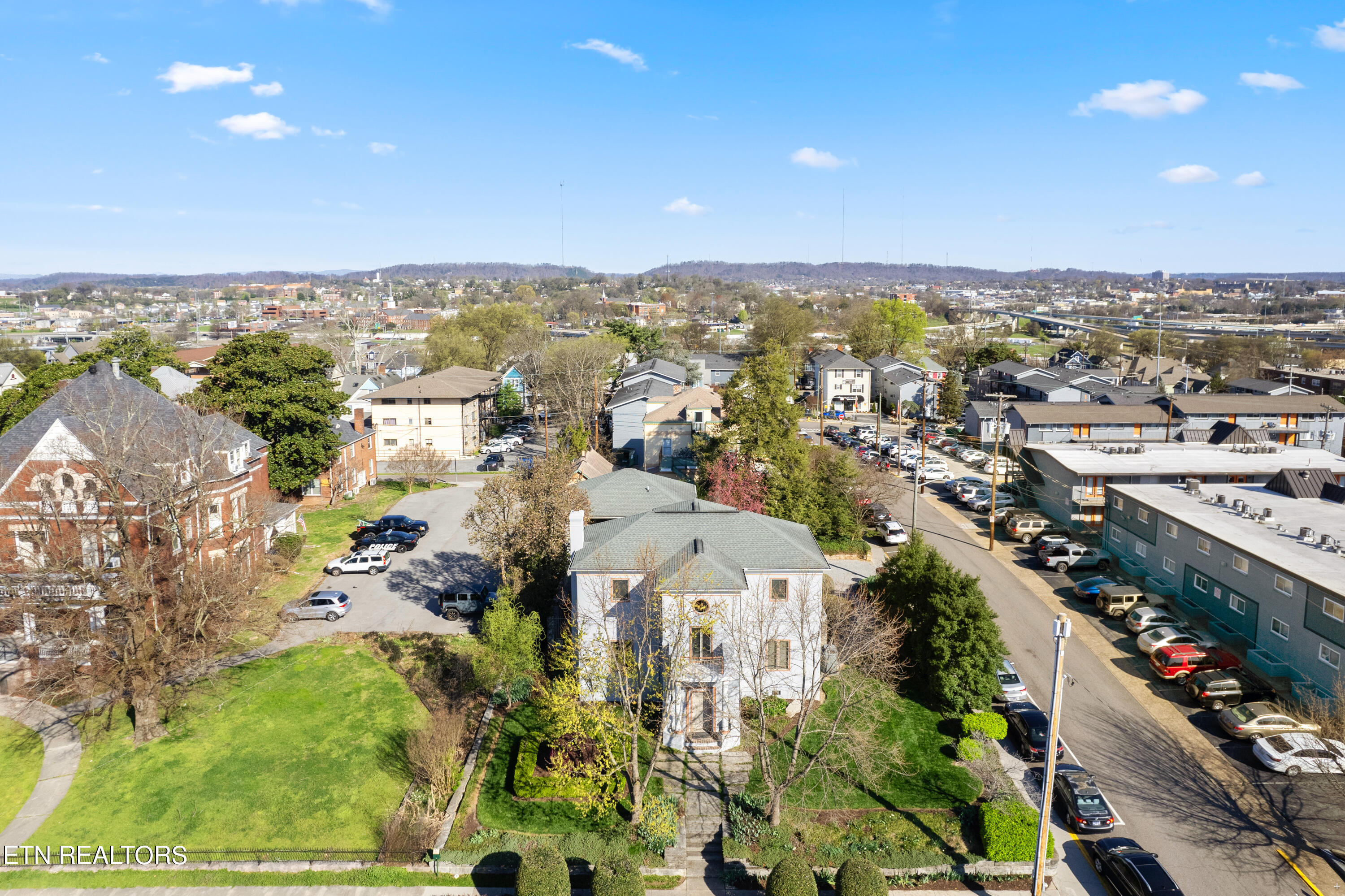 1403 Laurel Avenue Knoxville TN 37916
