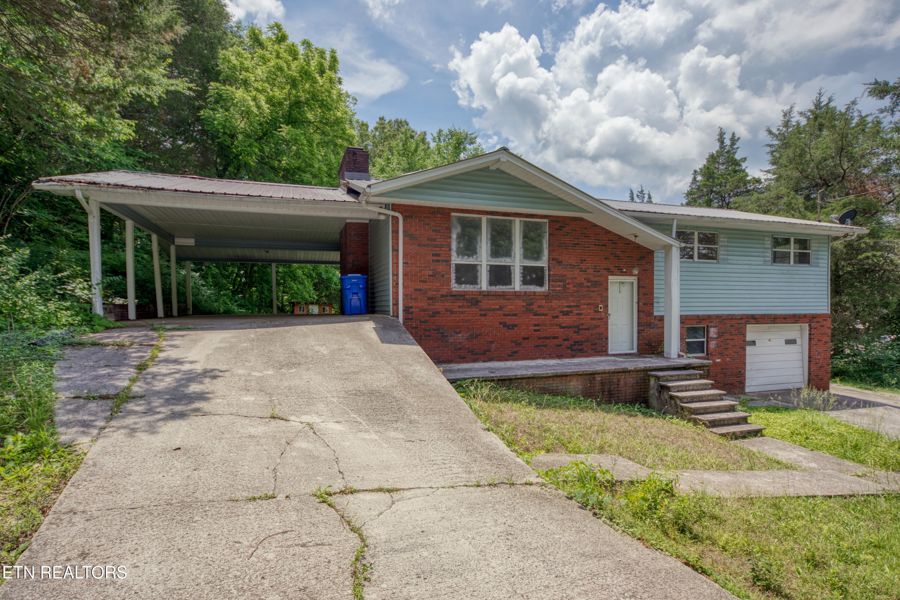 220 Industrial Park Lane Rocky Top TN 37769