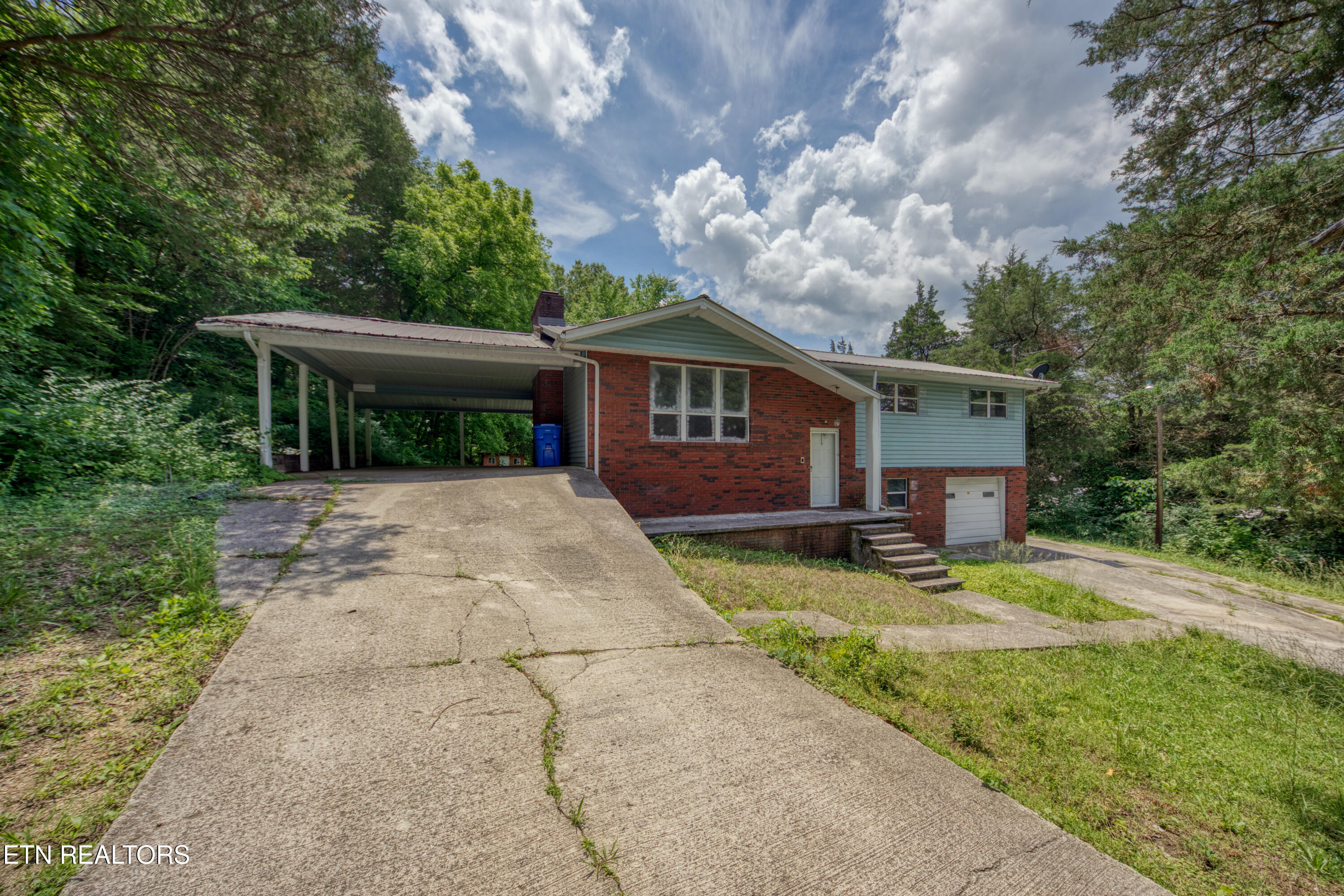 220 Industrial Park Lane Rocky Top TN 37769