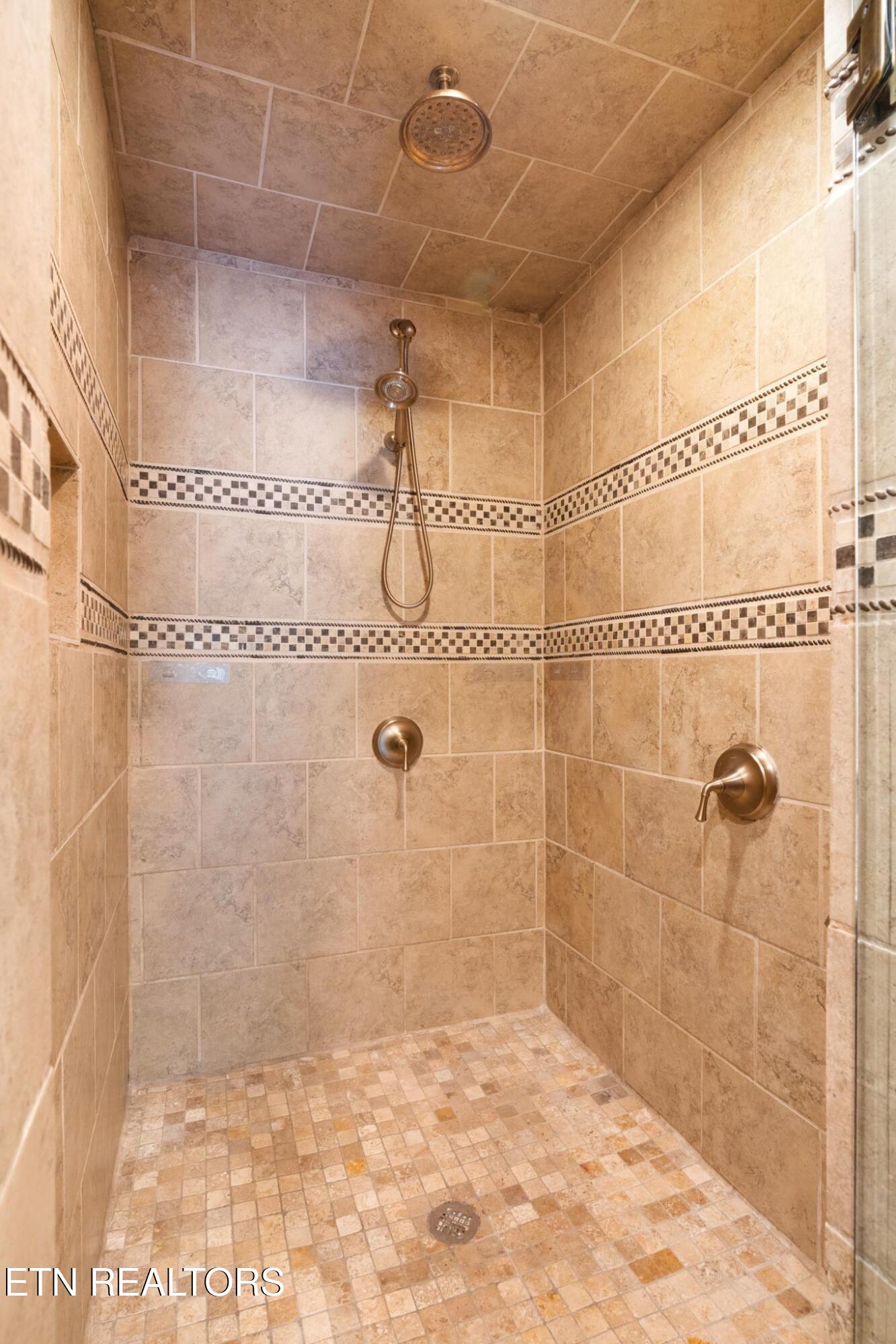 561 Noelton Drive Knoxville TN 37919