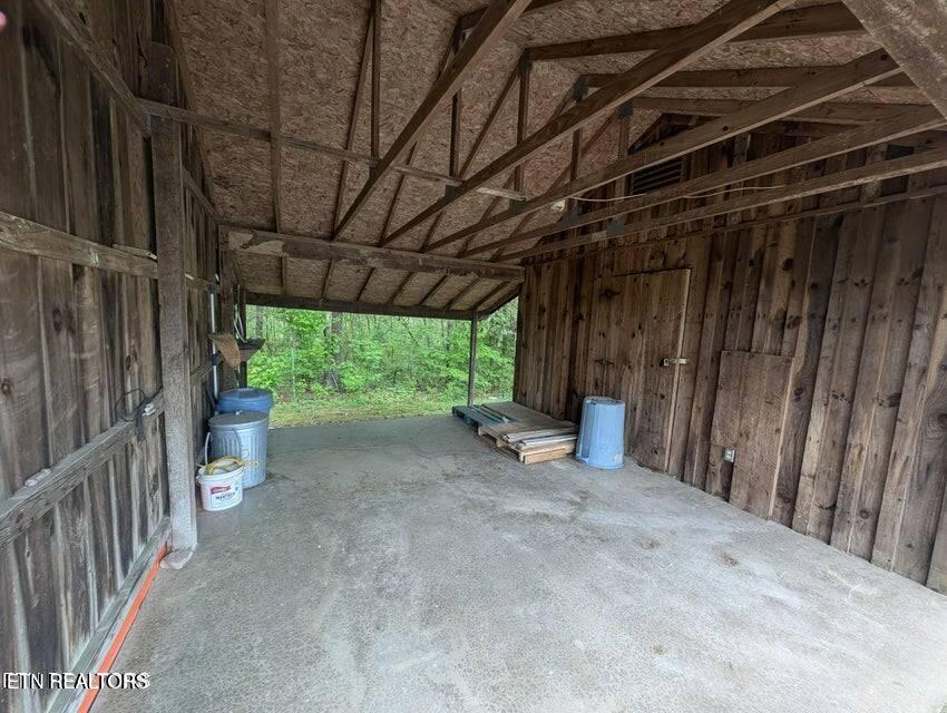 2546 Peavine Road Crossville TN 38571