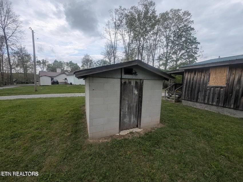 2546 Peavine Road Crossville TN 38571