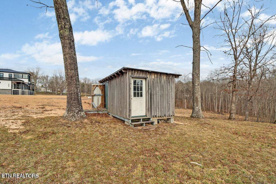 2546 Peavine Road Crossville TN 38571