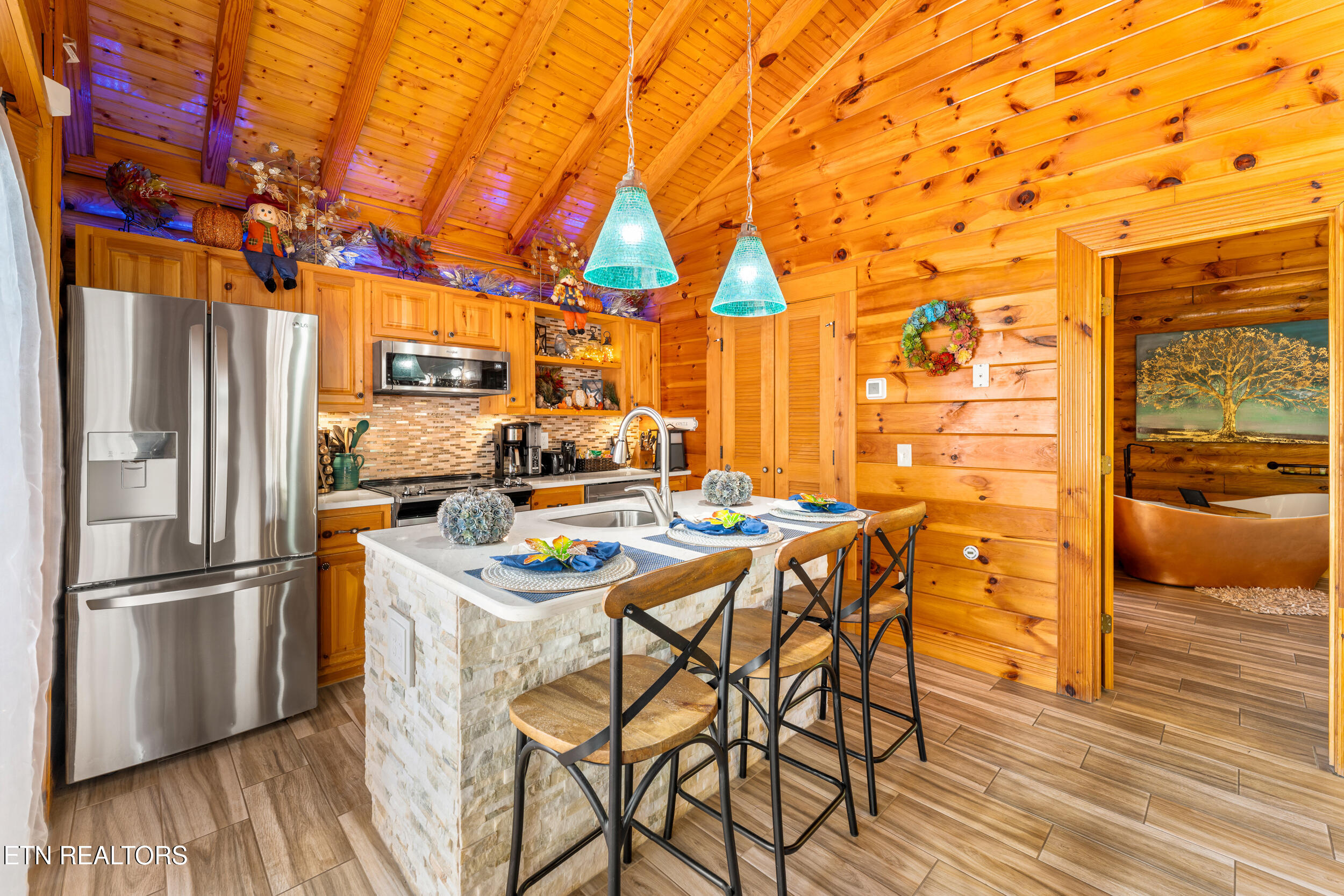 2323 River Port Way Pigeon Forge TN 37863