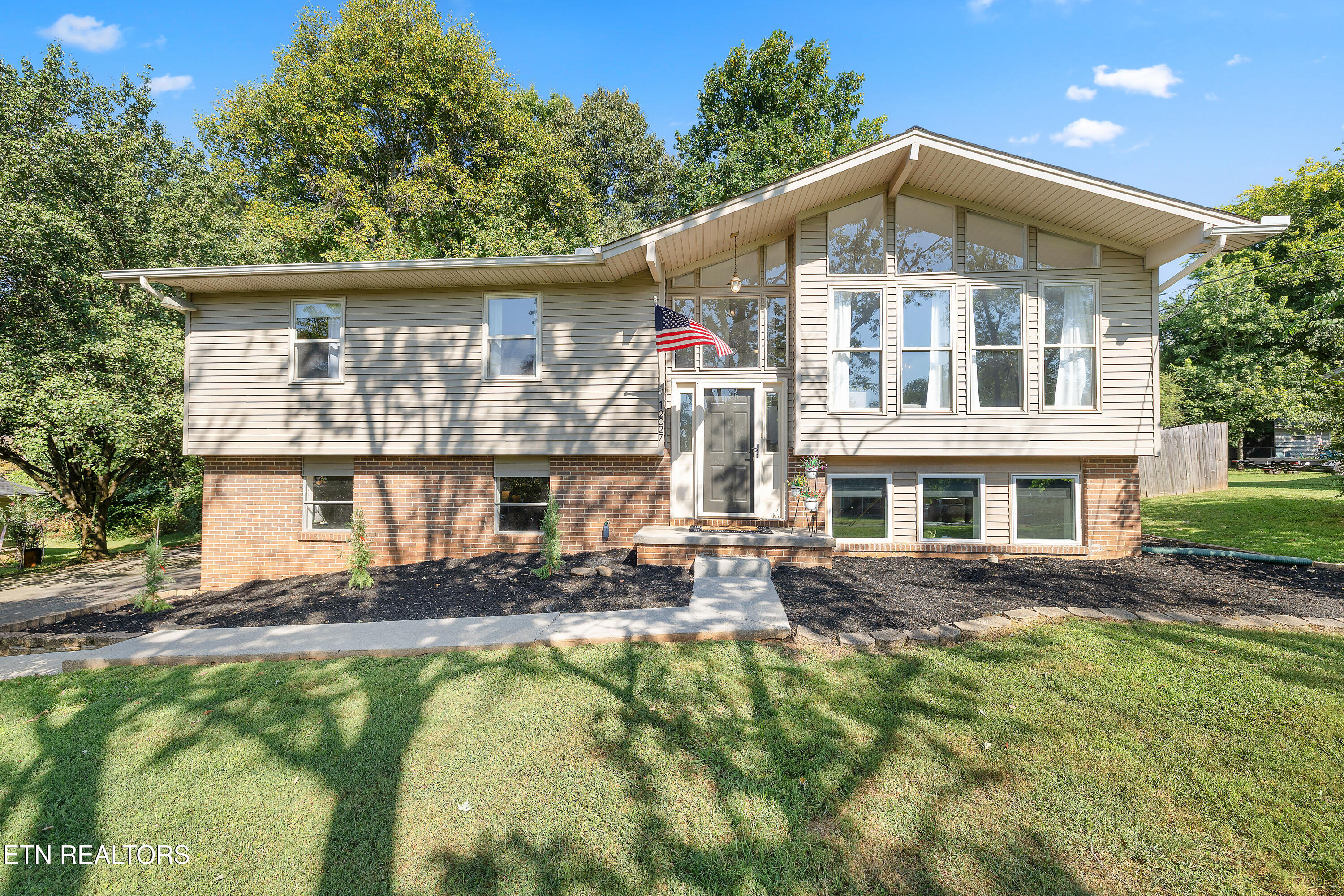 12027 Midhurst Drive Knoxville TN 37934
