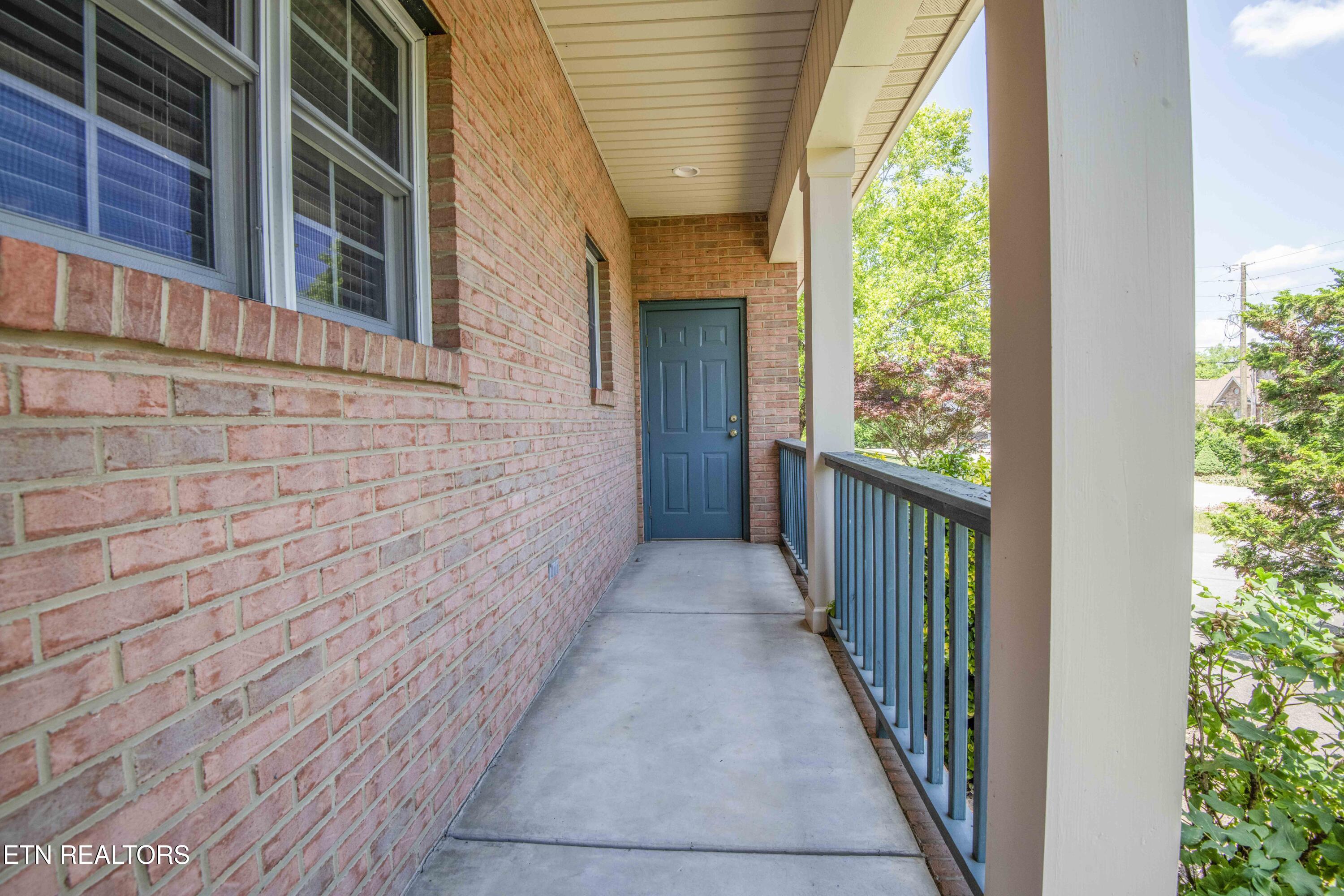 118 Masthead Drive Clinton TN 37716