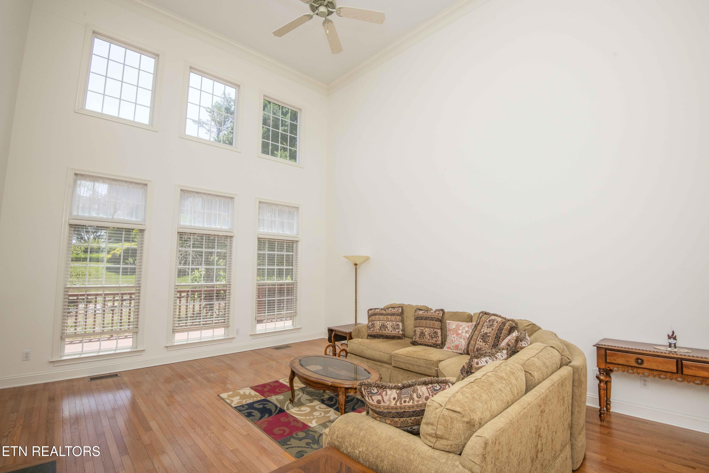 118 Masthead Drive Clinton TN 37716