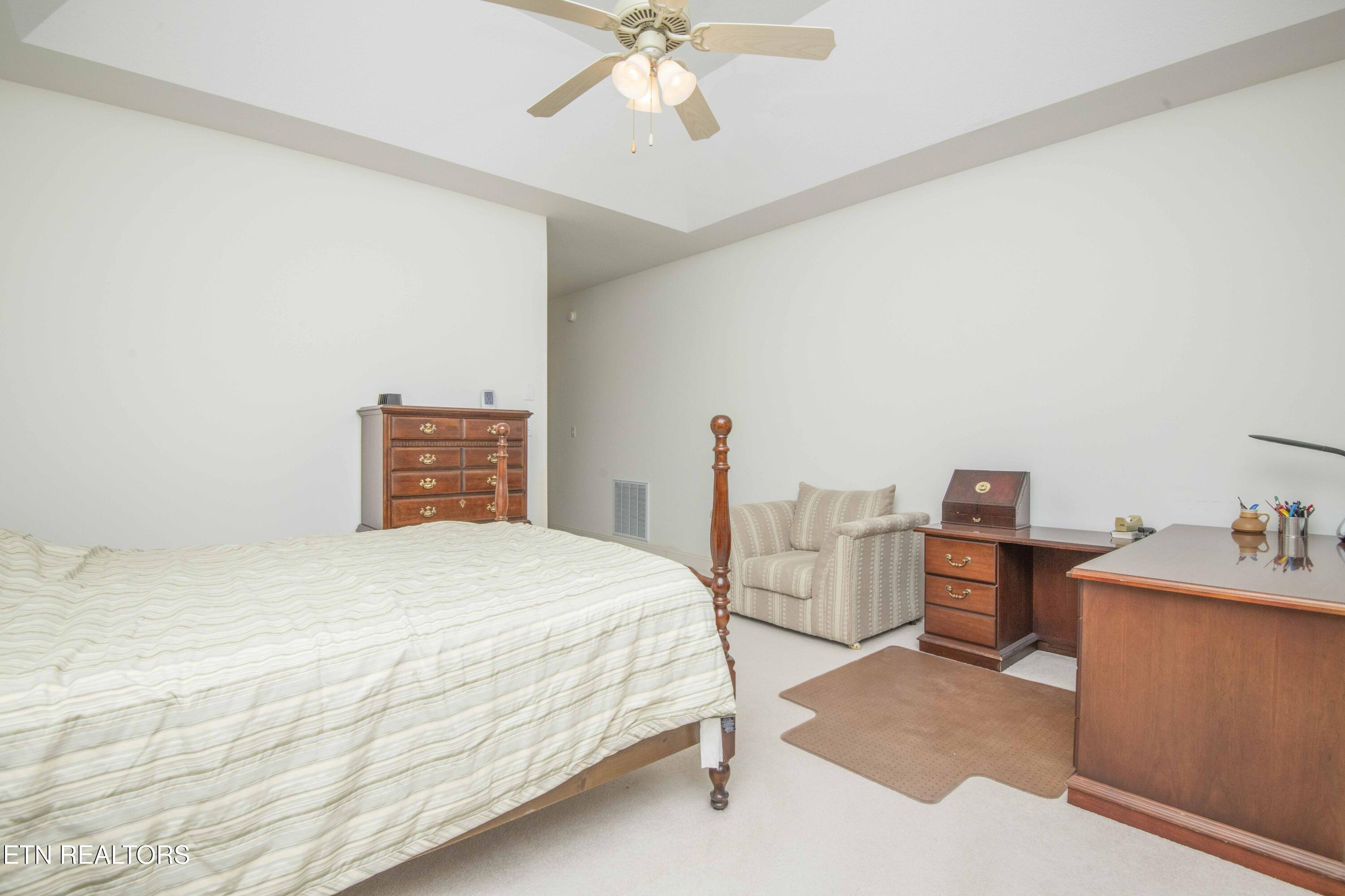 118 Masthead Drive Clinton TN 37716