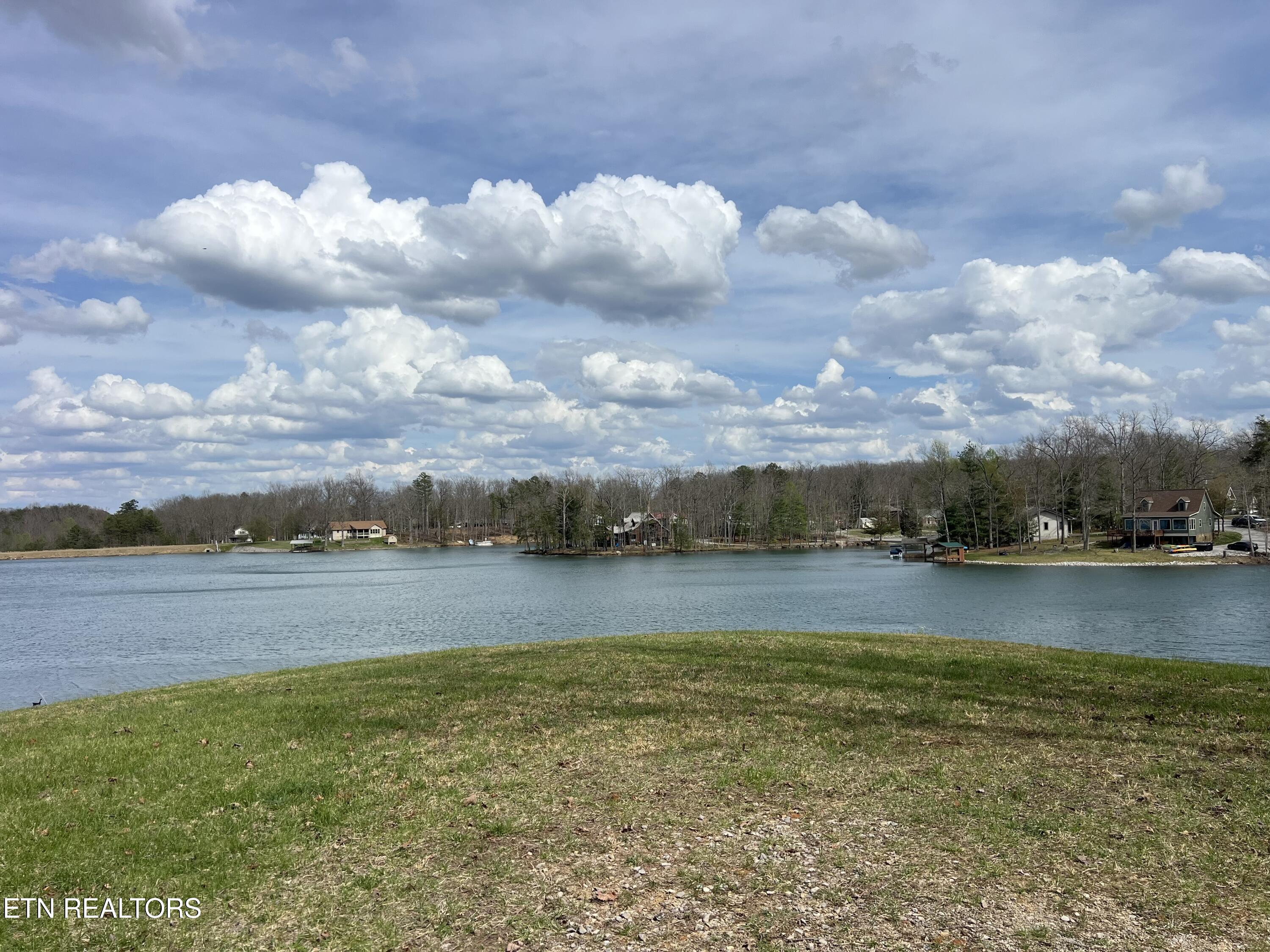 85 Laurel Drive Jamestown TN 38556
