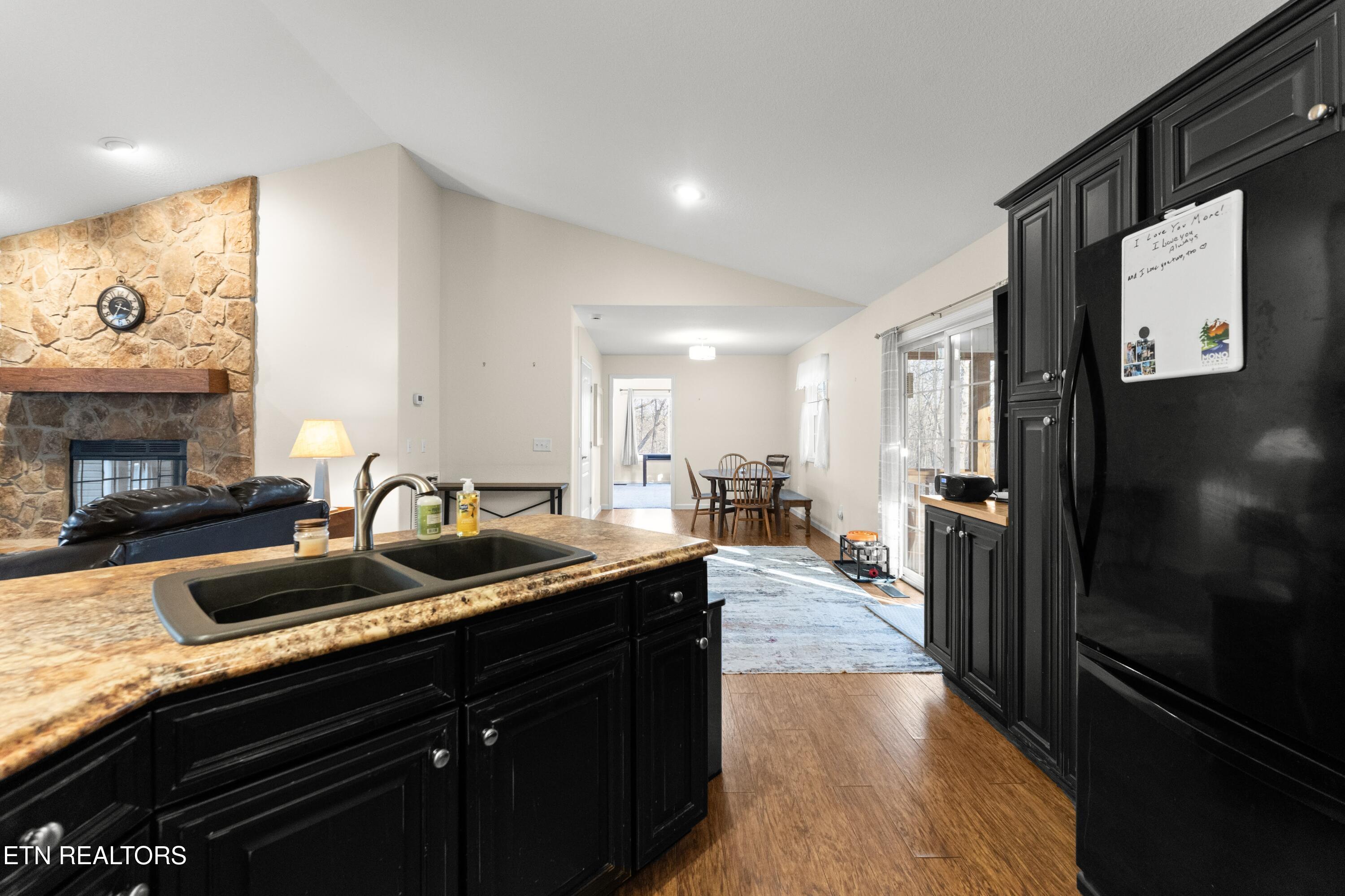 102 Torrey Pines Lane Crossville TN 38558