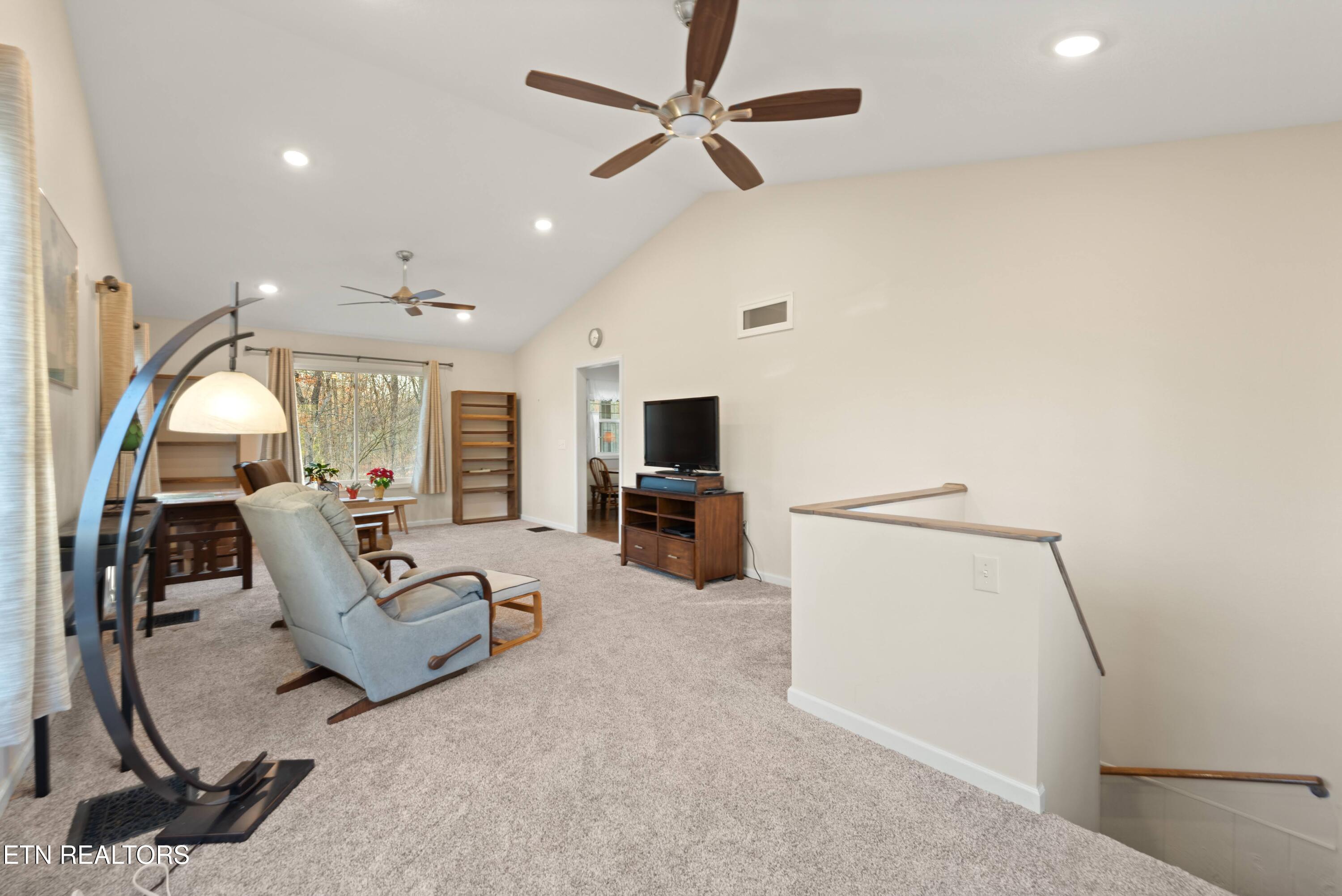 102 Torrey Pines Lane Crossville TN 38558