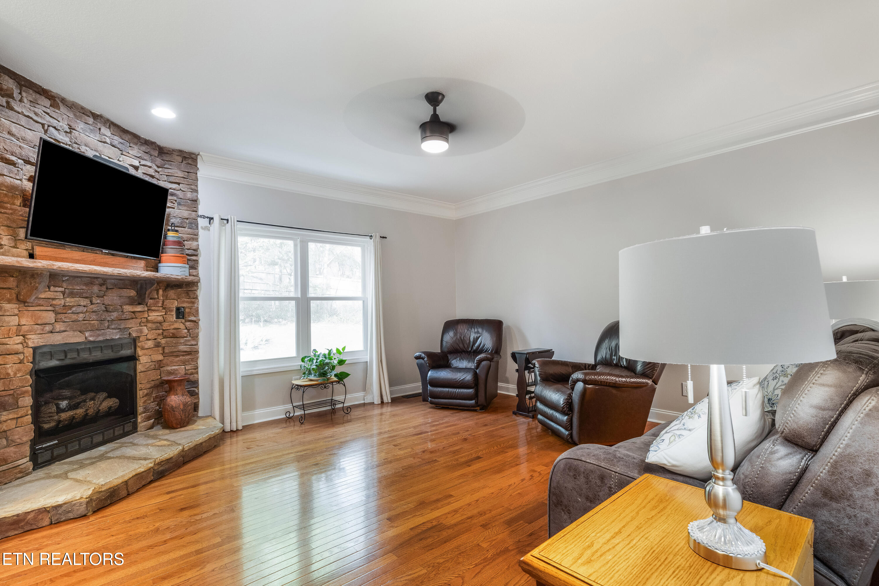 8016 Walker Road Knoxville TN 37938