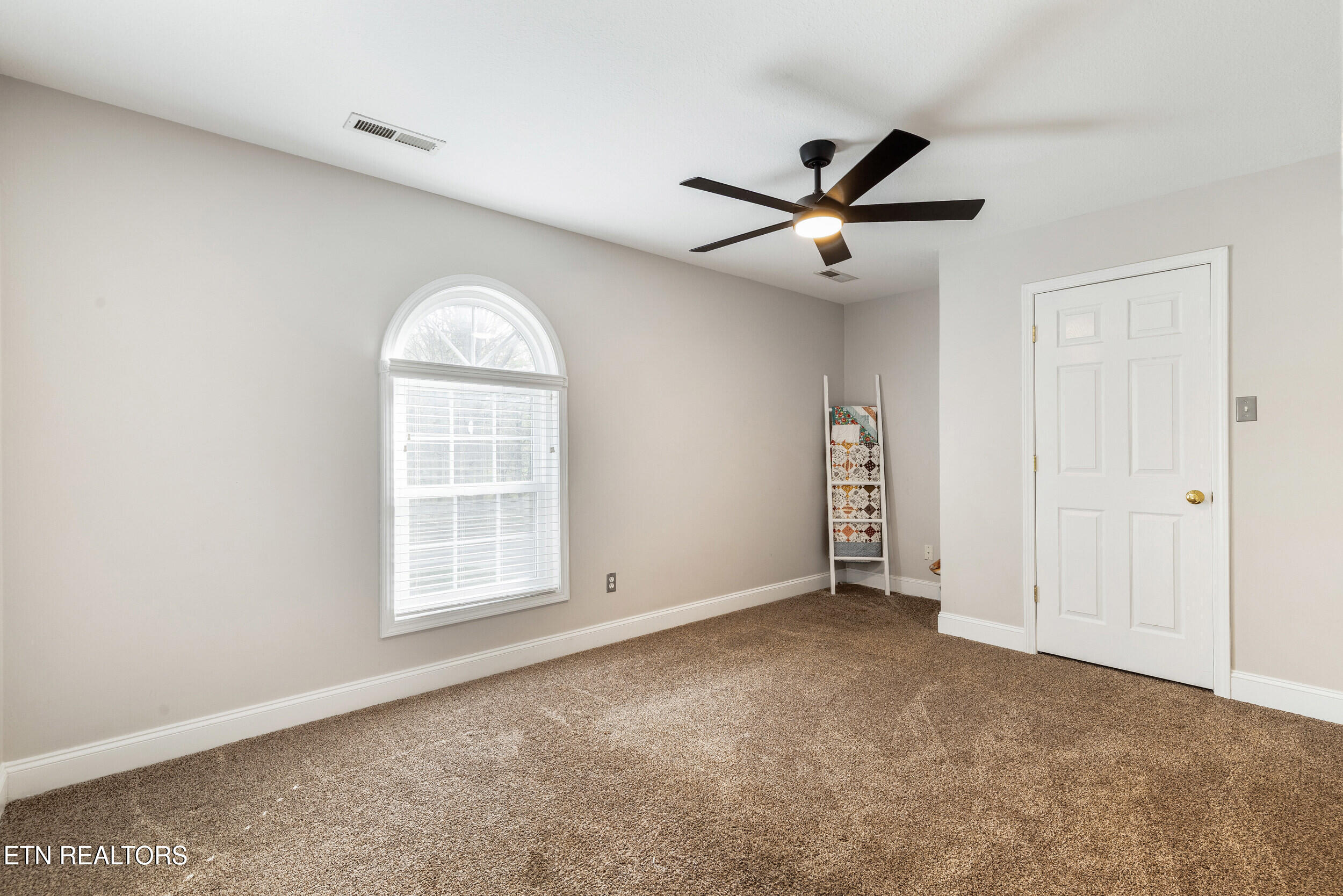 8016 Walker Road Knoxville TN 37938