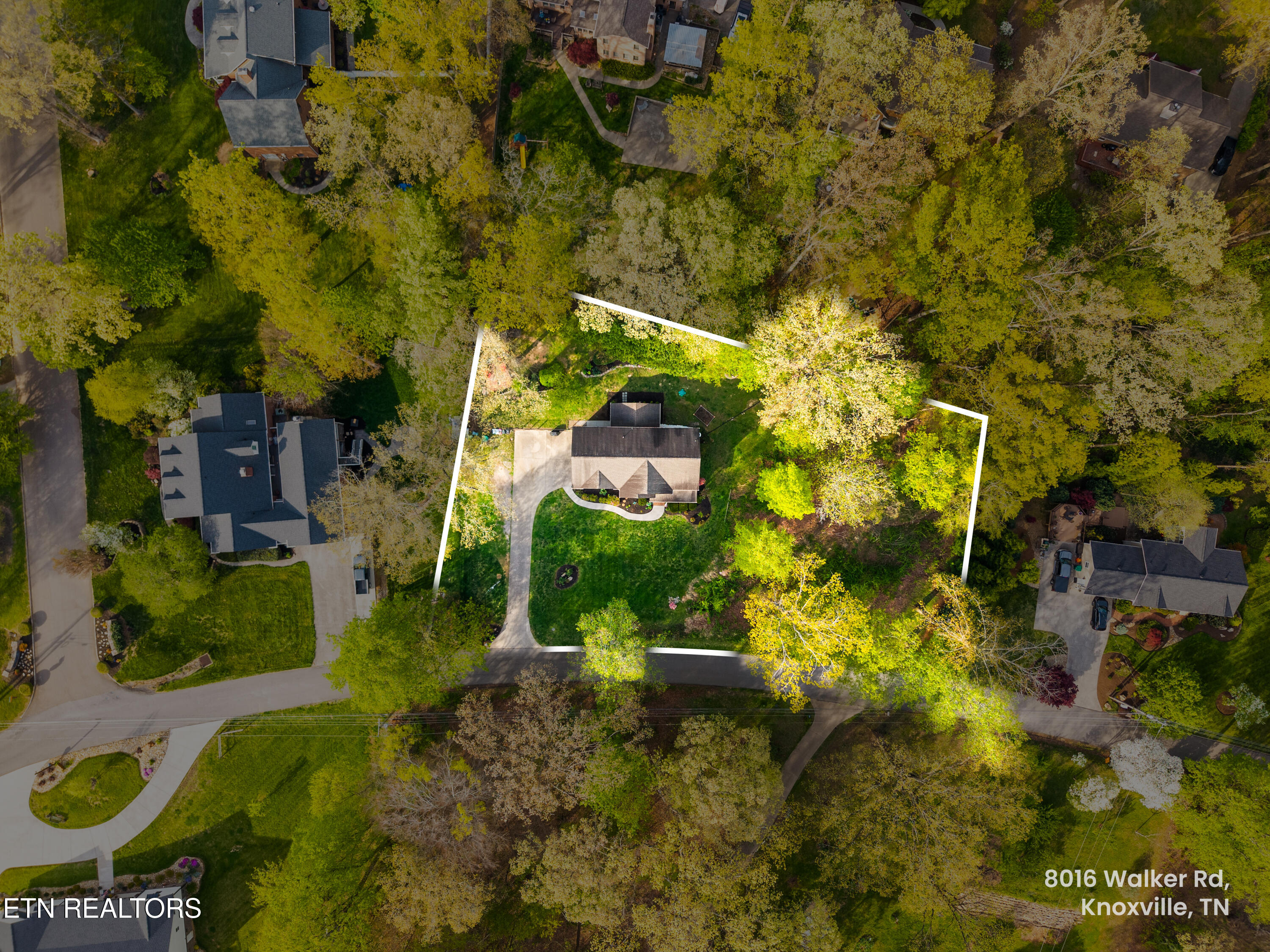 8016 Walker Road Knoxville TN 37938